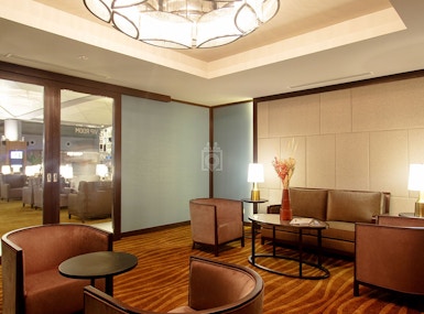 Plaza Premium Lounge (International Departures) / Phnom Penh image 3