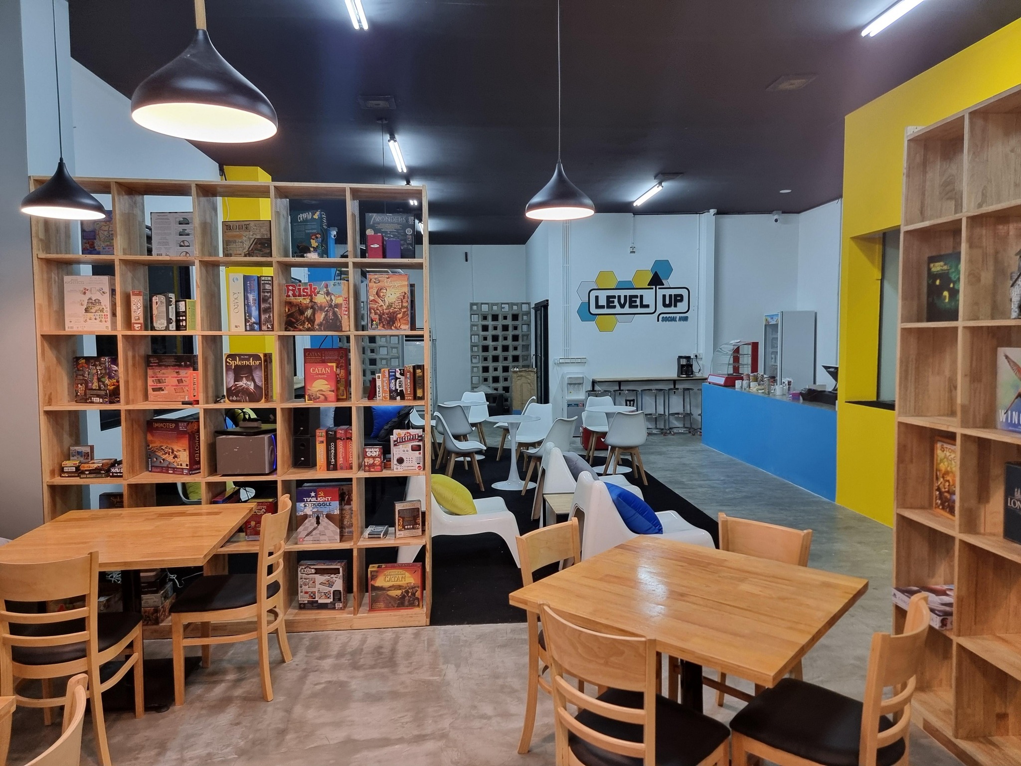 Level Up: Social Hub image 2