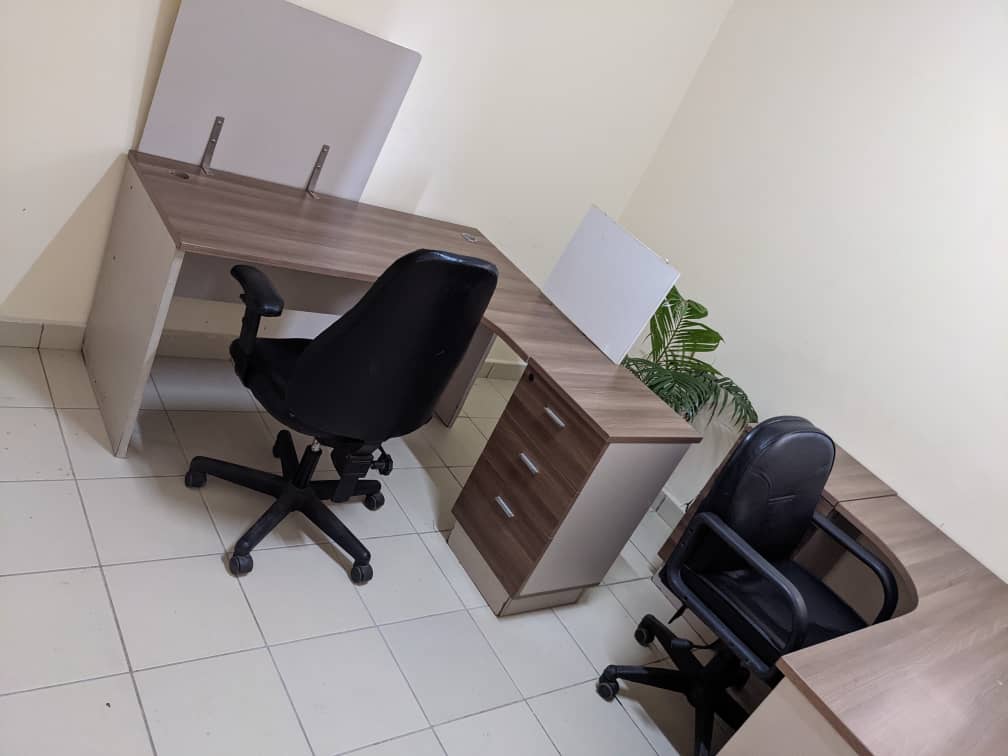 IR'ZA Workspace Douala image 3