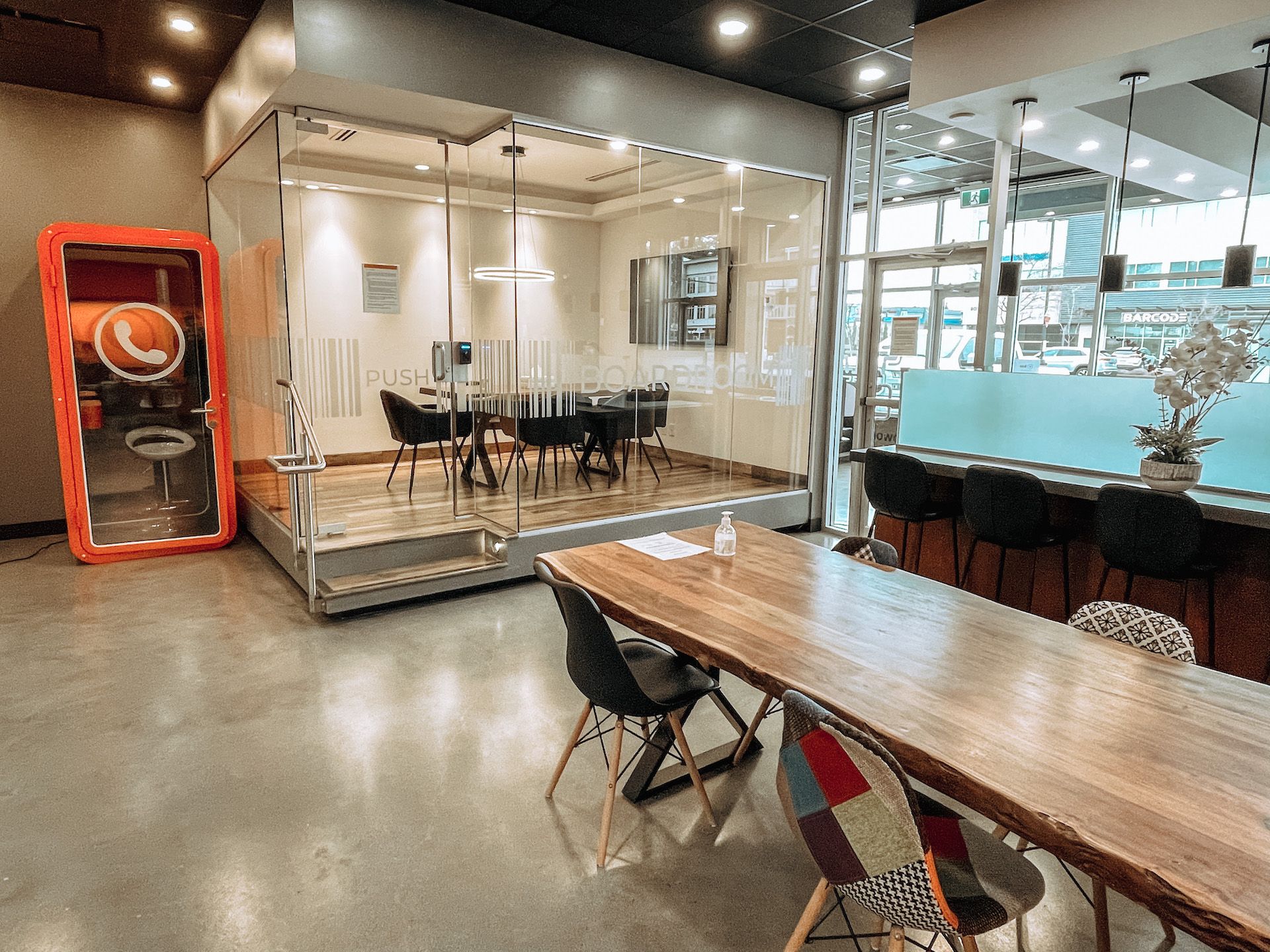 Backbone Coworking & Executive Offices image 3