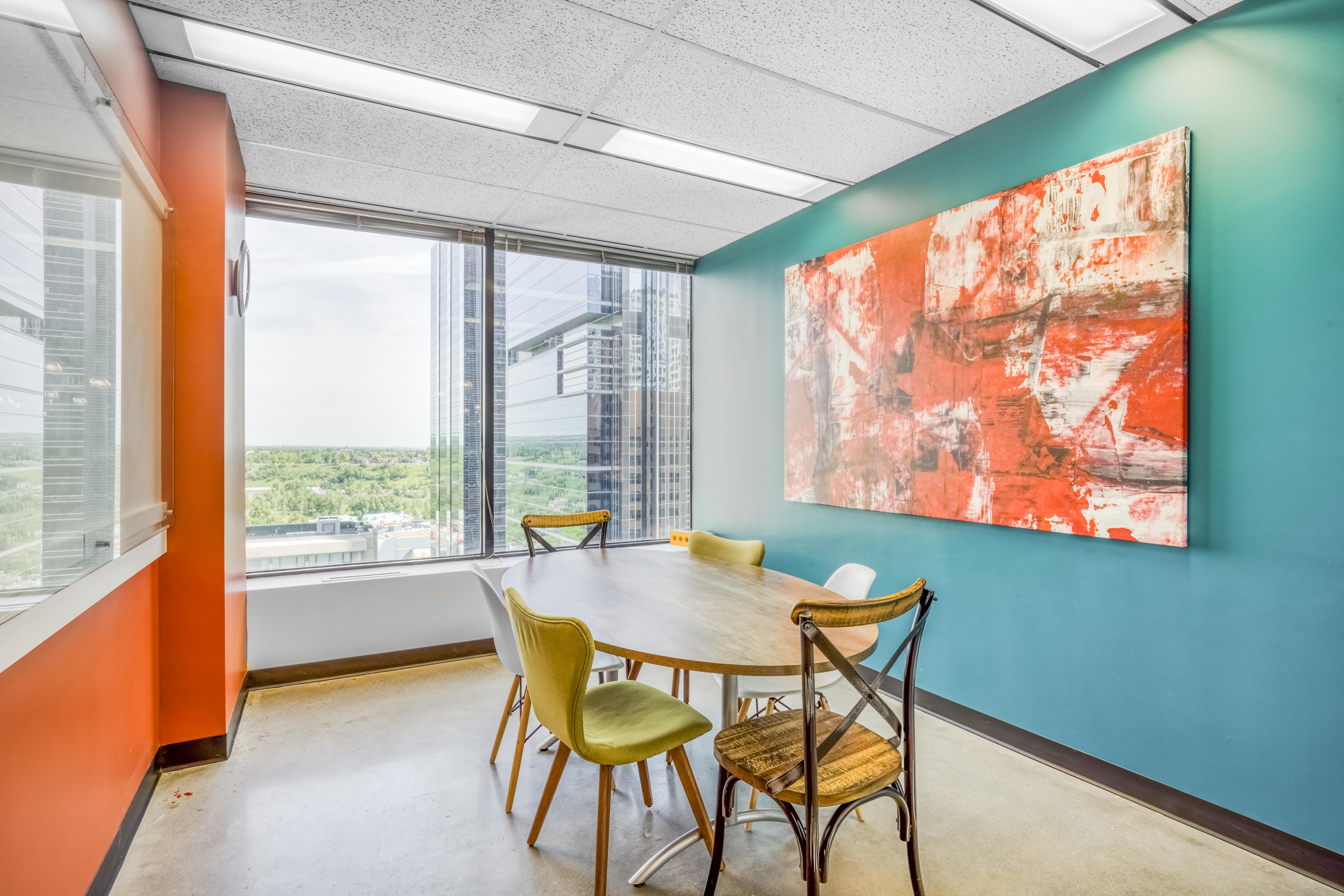 Regus - Alberta, Calgary - Calgary Place image 2