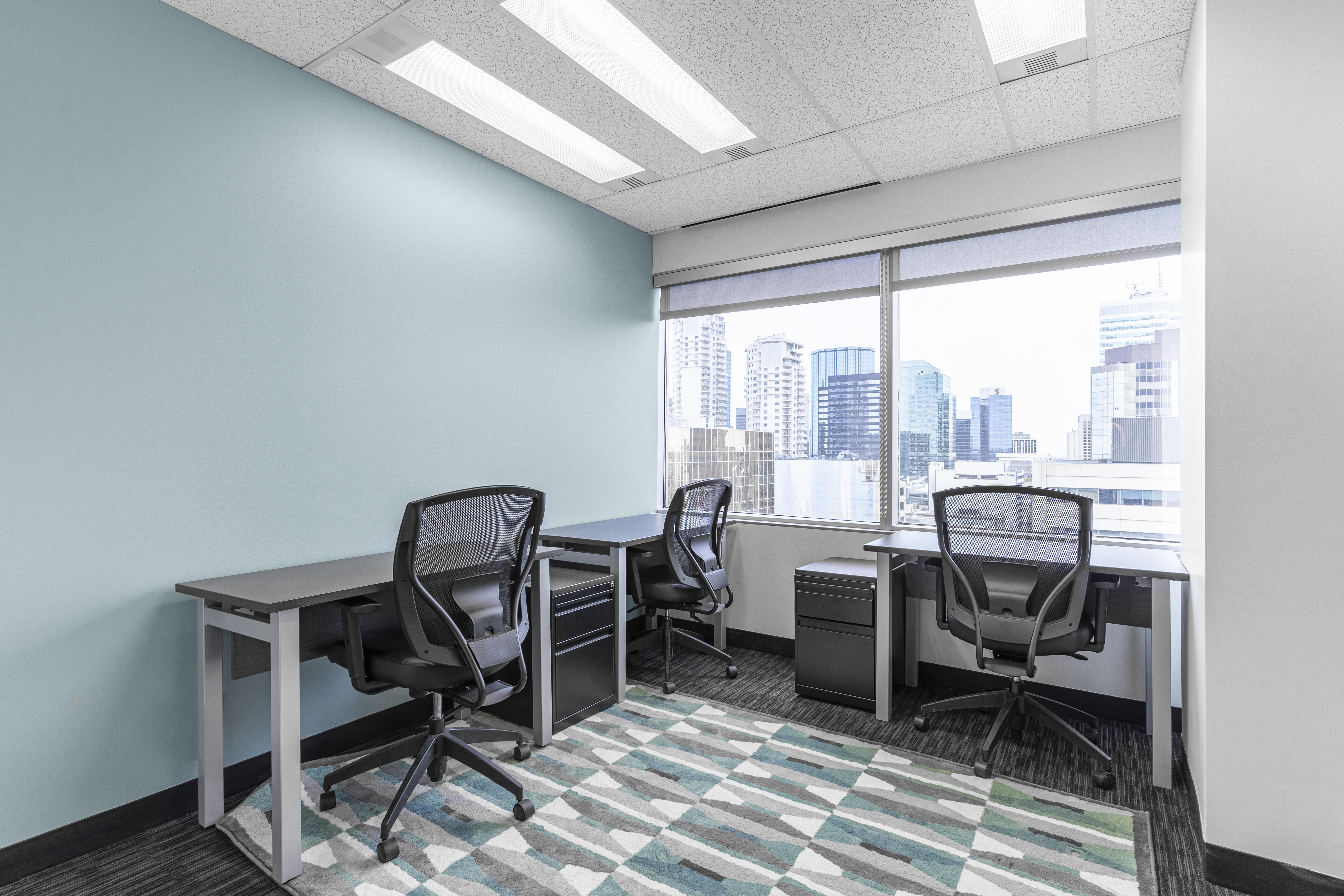 Regus - Alberta, Edmonton - First Edmonton Place image 3