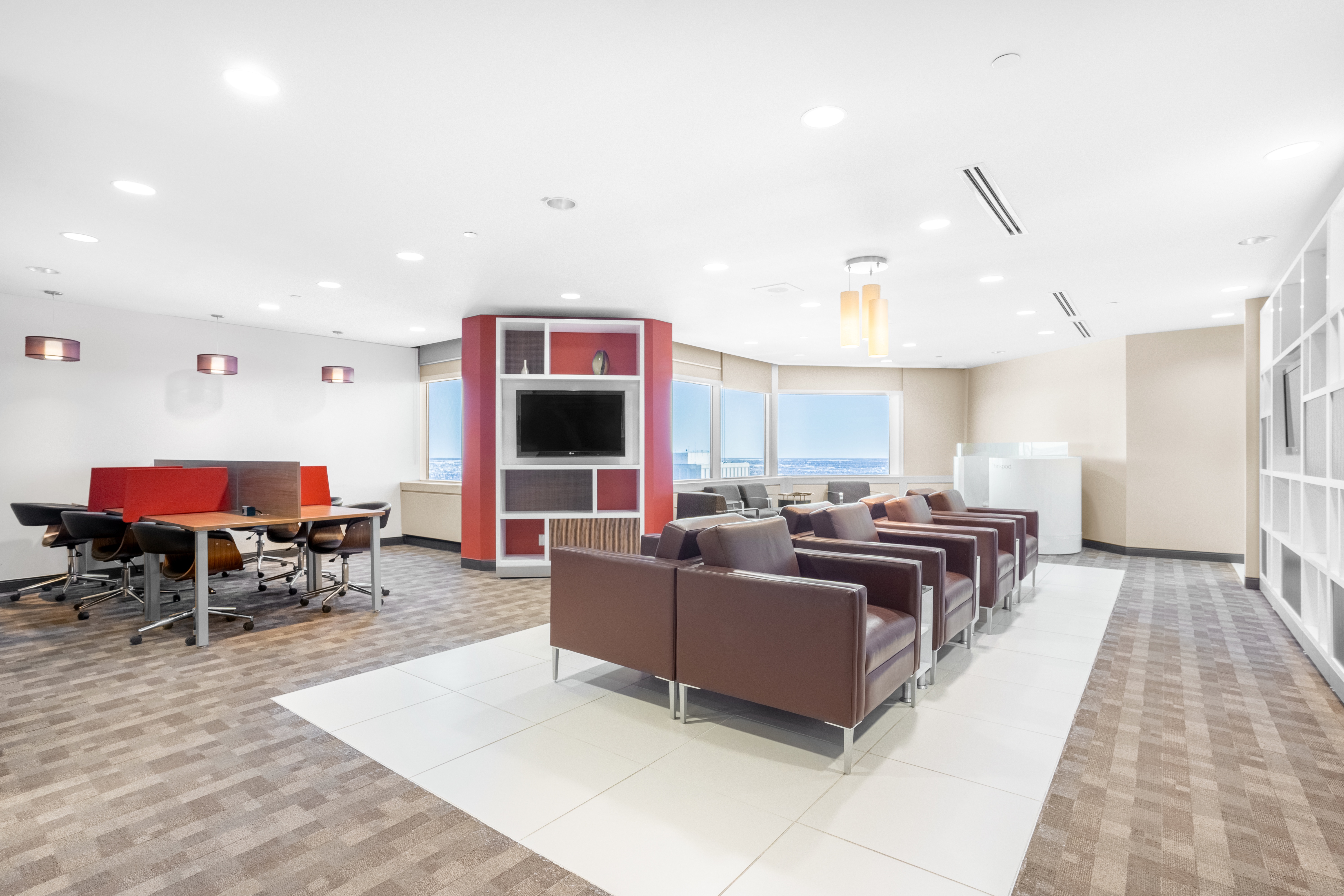 Regus - Alberta, Edmonton - Manulife Place image 5