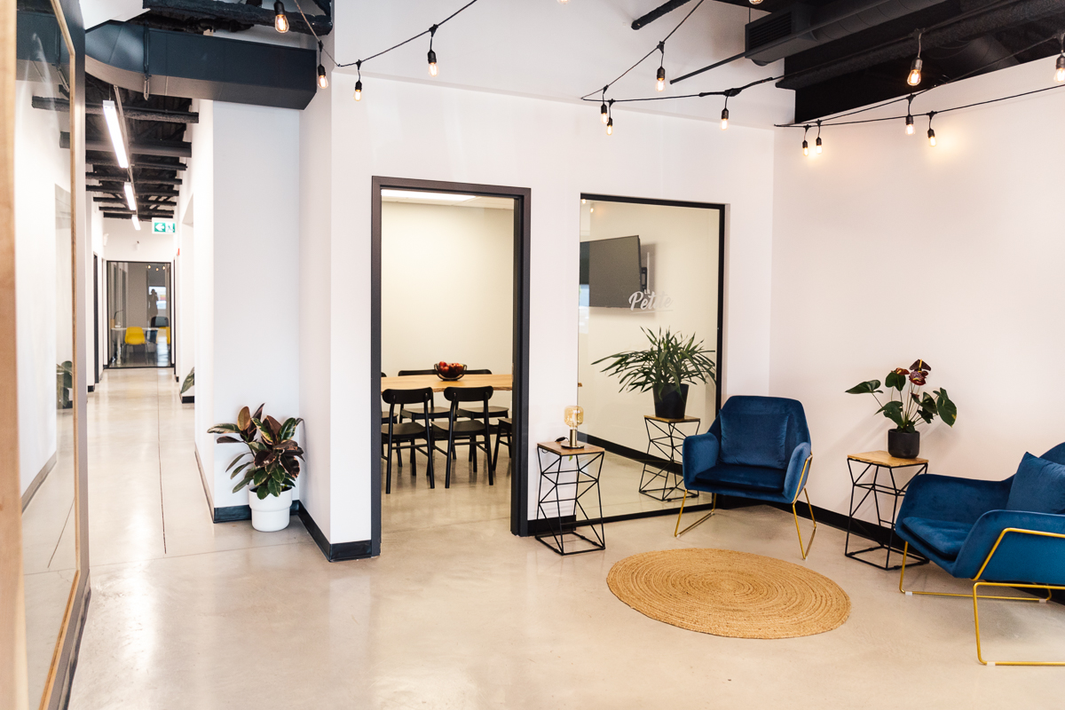 BuroLoft image 2