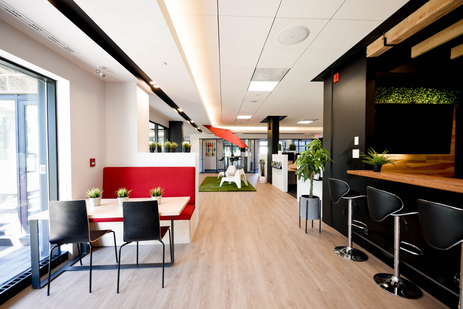 2727 Coworking image 2