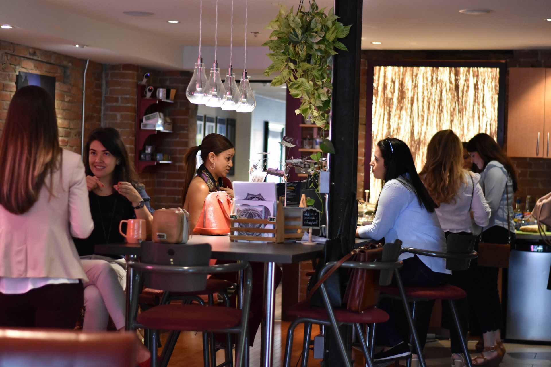 Club Insiders image 2