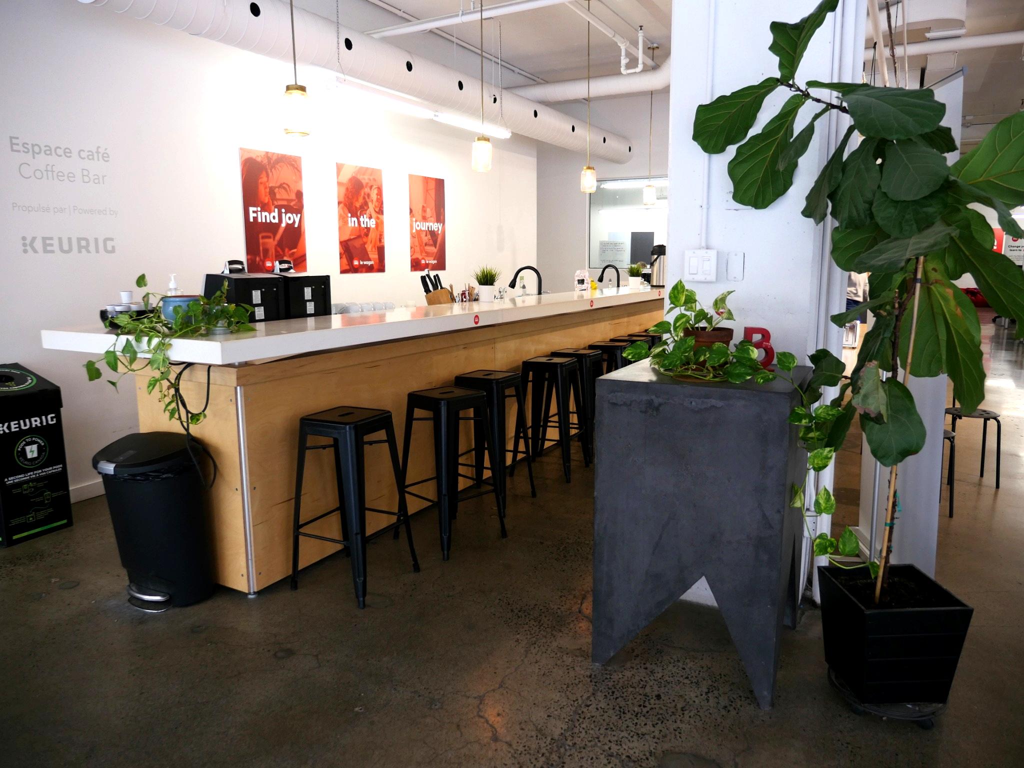 Modern Coworking in the Heart of Mile End, Montreal image 4