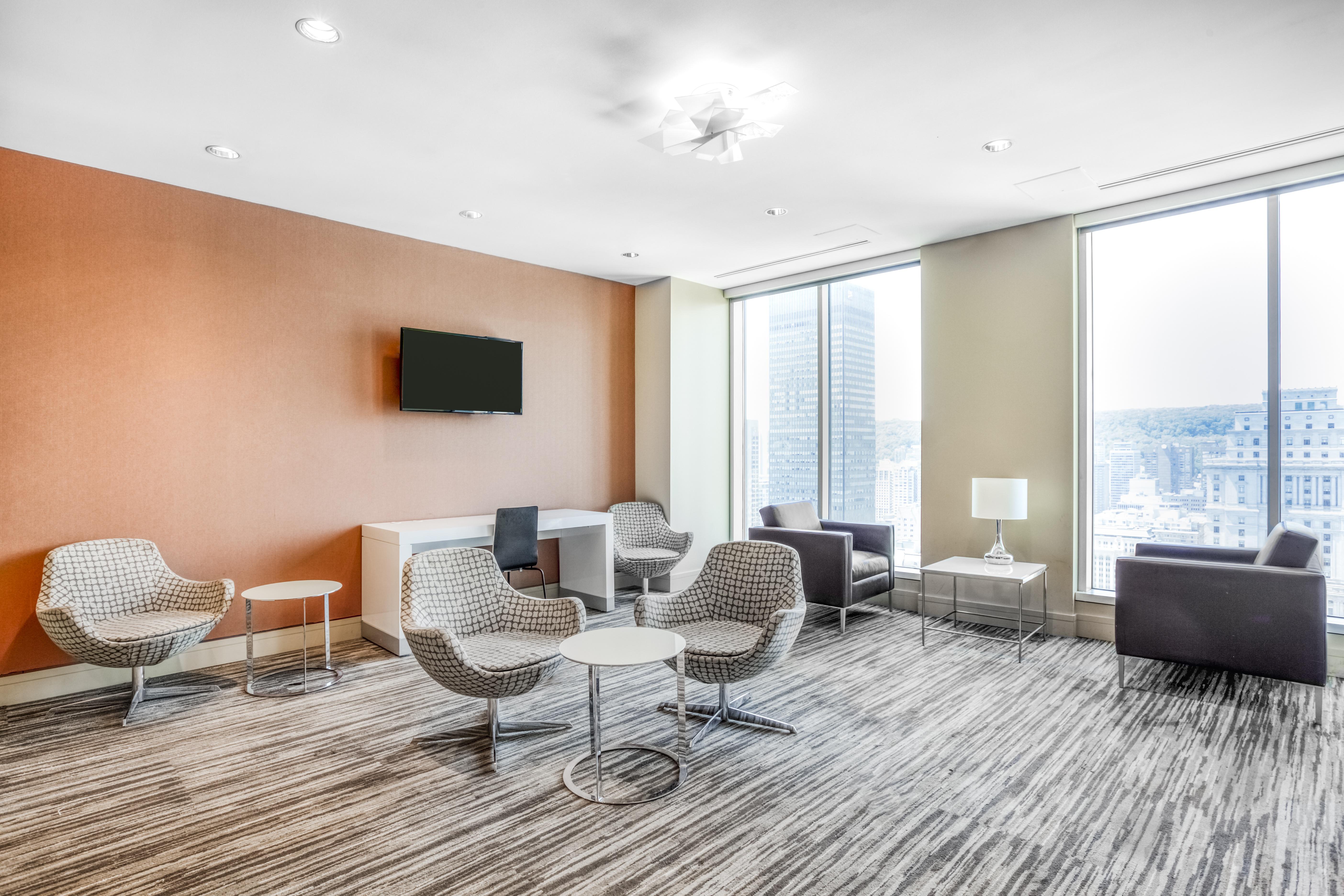 Regus - Quebec, Montreal, Le 1000 image 5