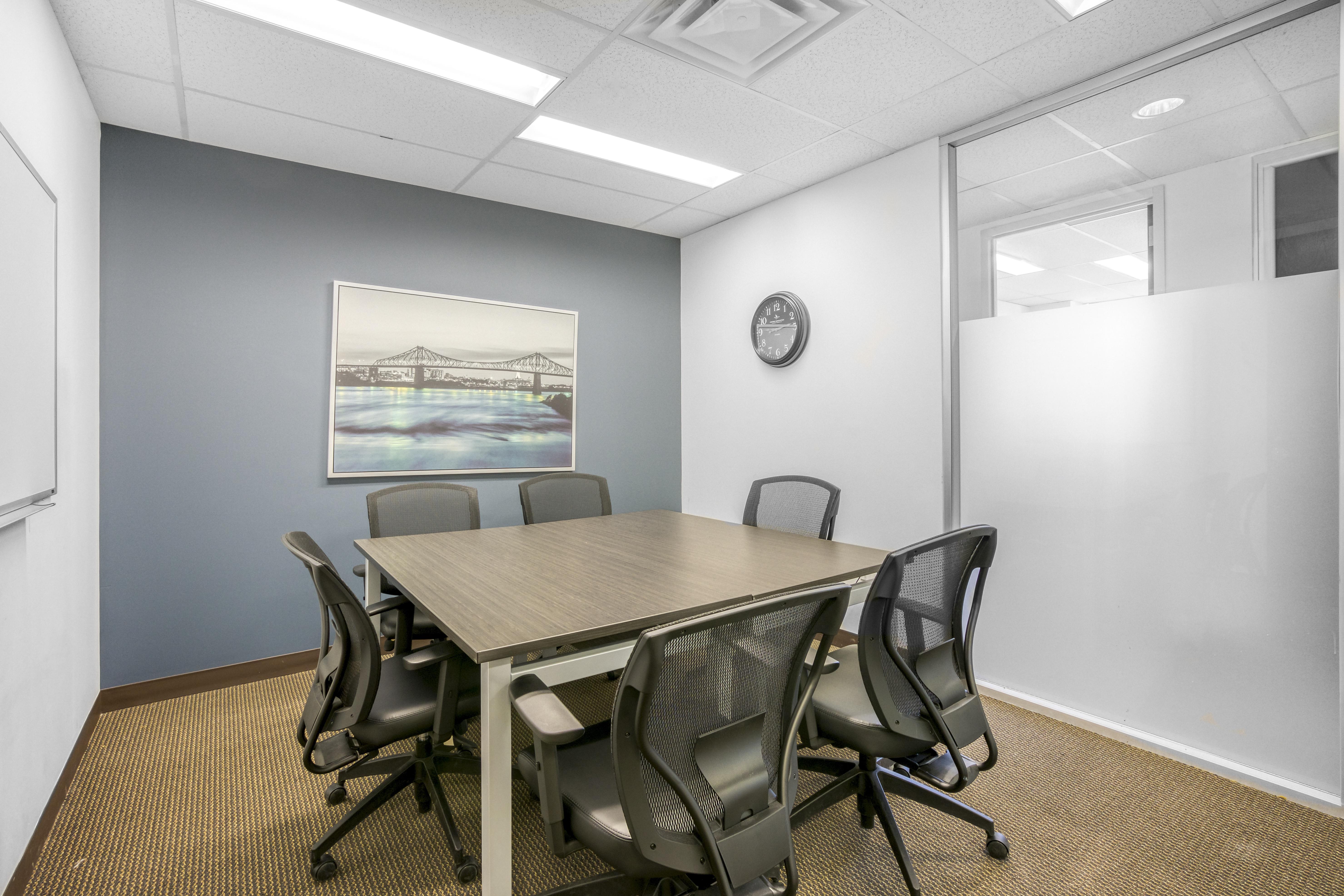 Regus - Quebec, Montreal - Place d'Armes image 4