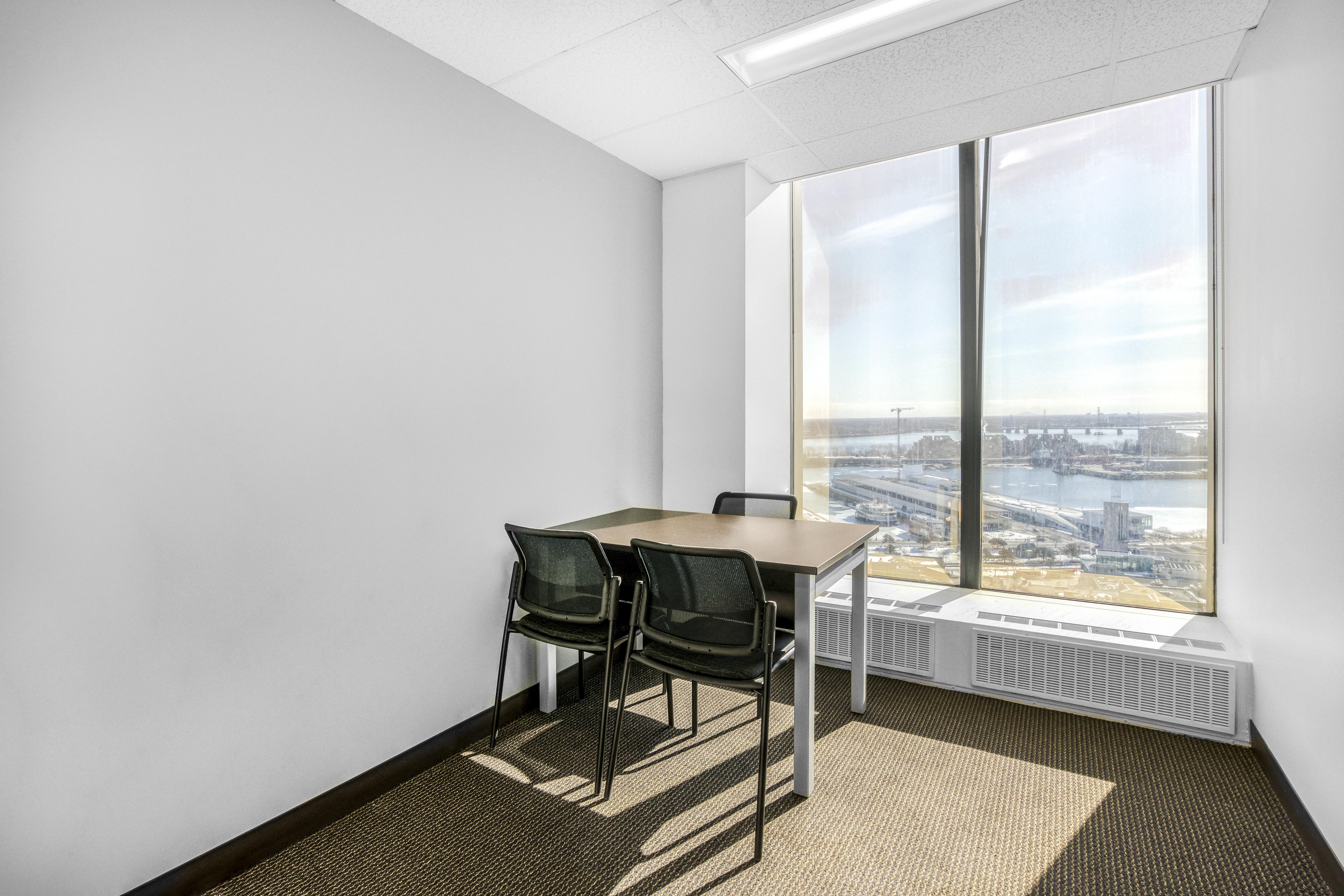 Regus - Quebec, Montreal - Place d'Armes image 3