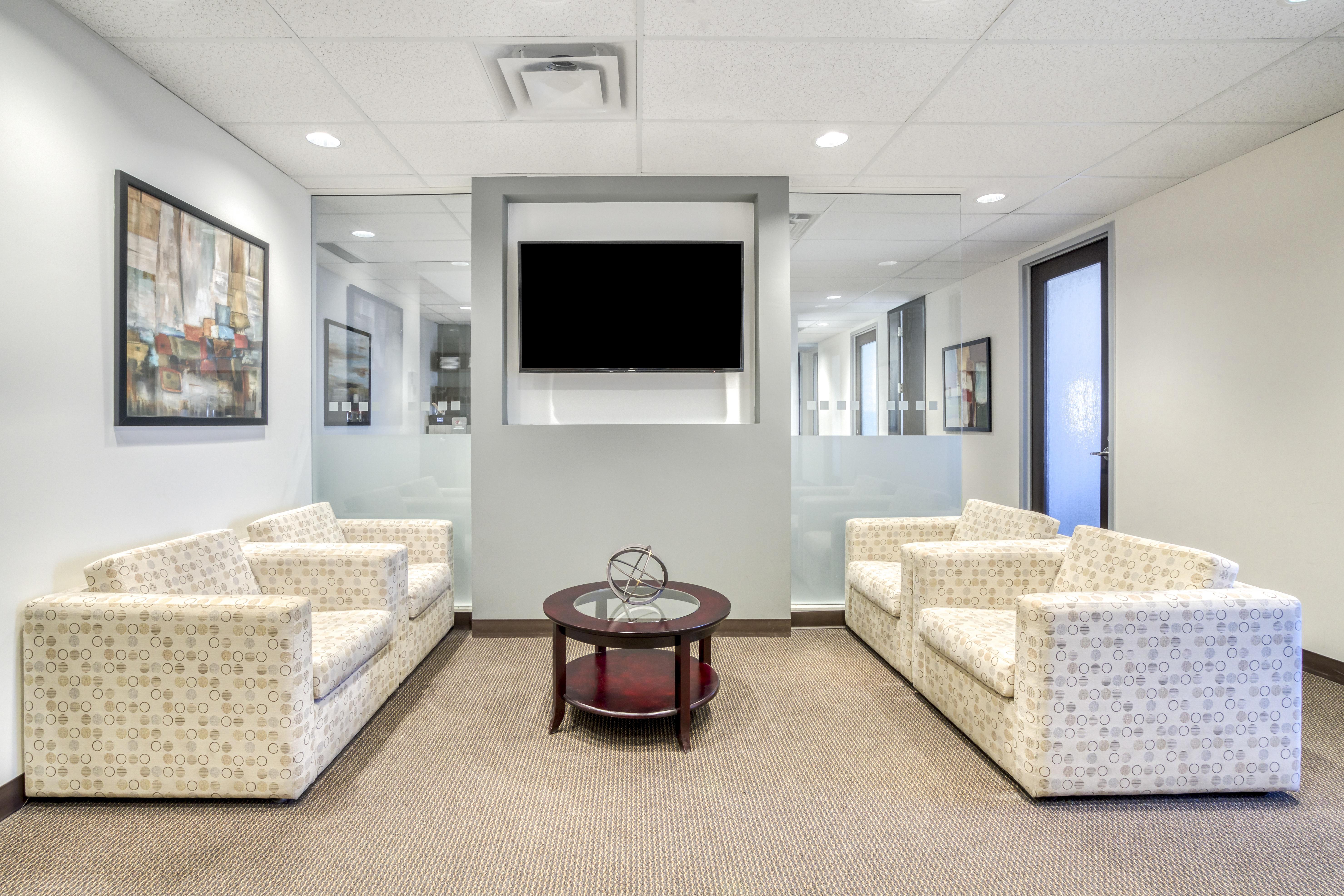 Regus - Quebec, Montreal - Place d'Armes image 5