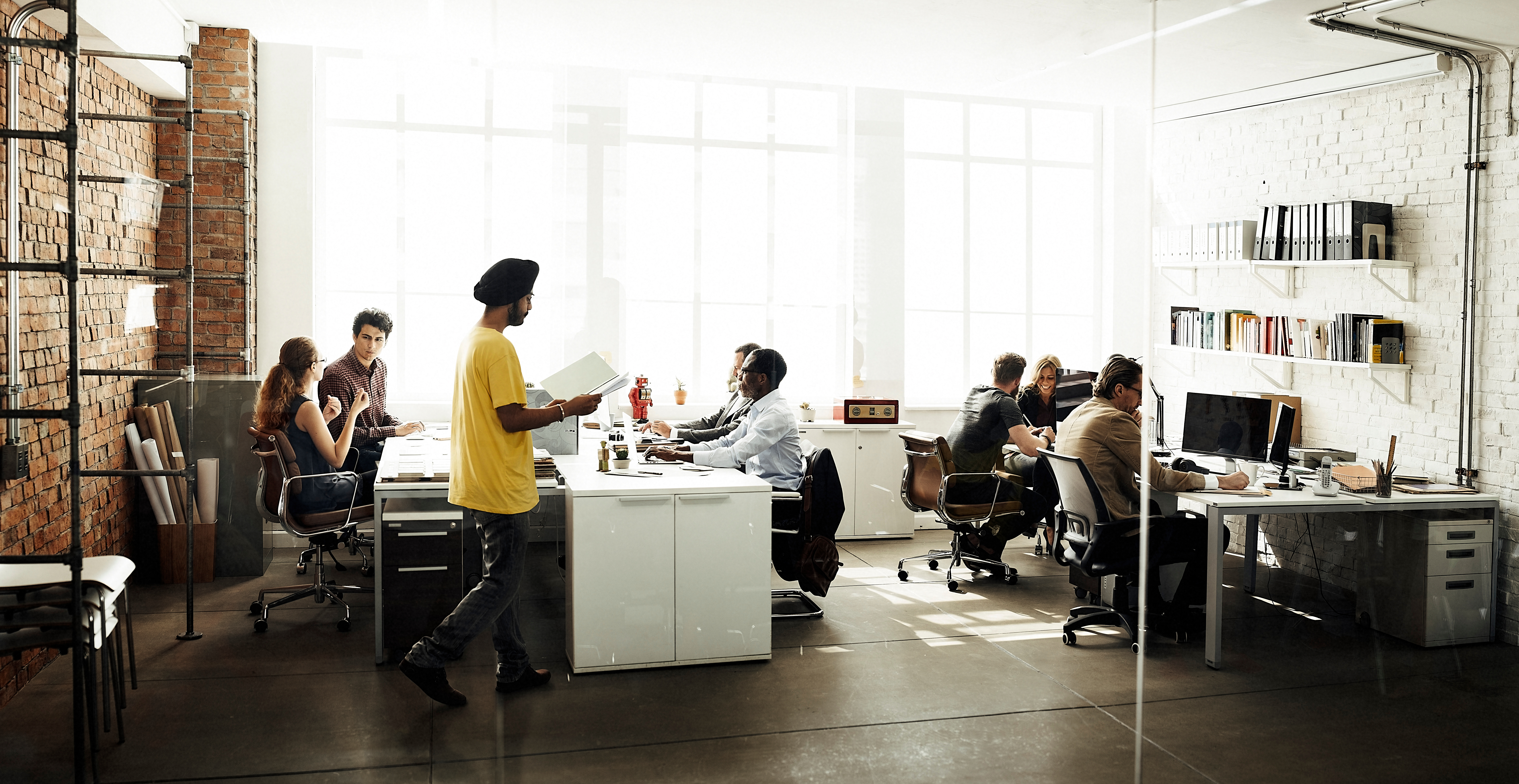 WeWork 455 Rue Saint-Antoine Ouest image 3