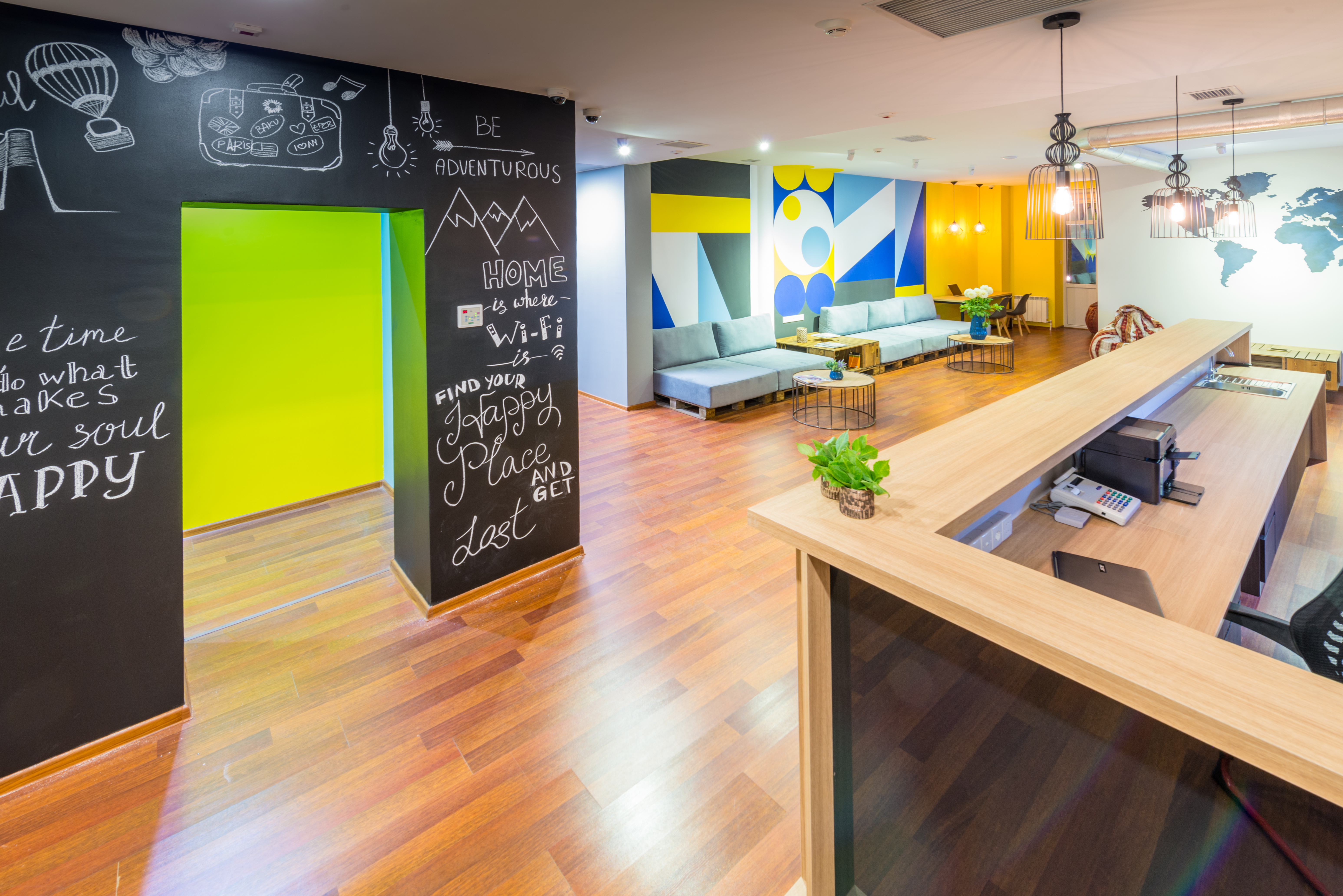 WeWork 455 Rue Saint-Antoine Ouest image 5