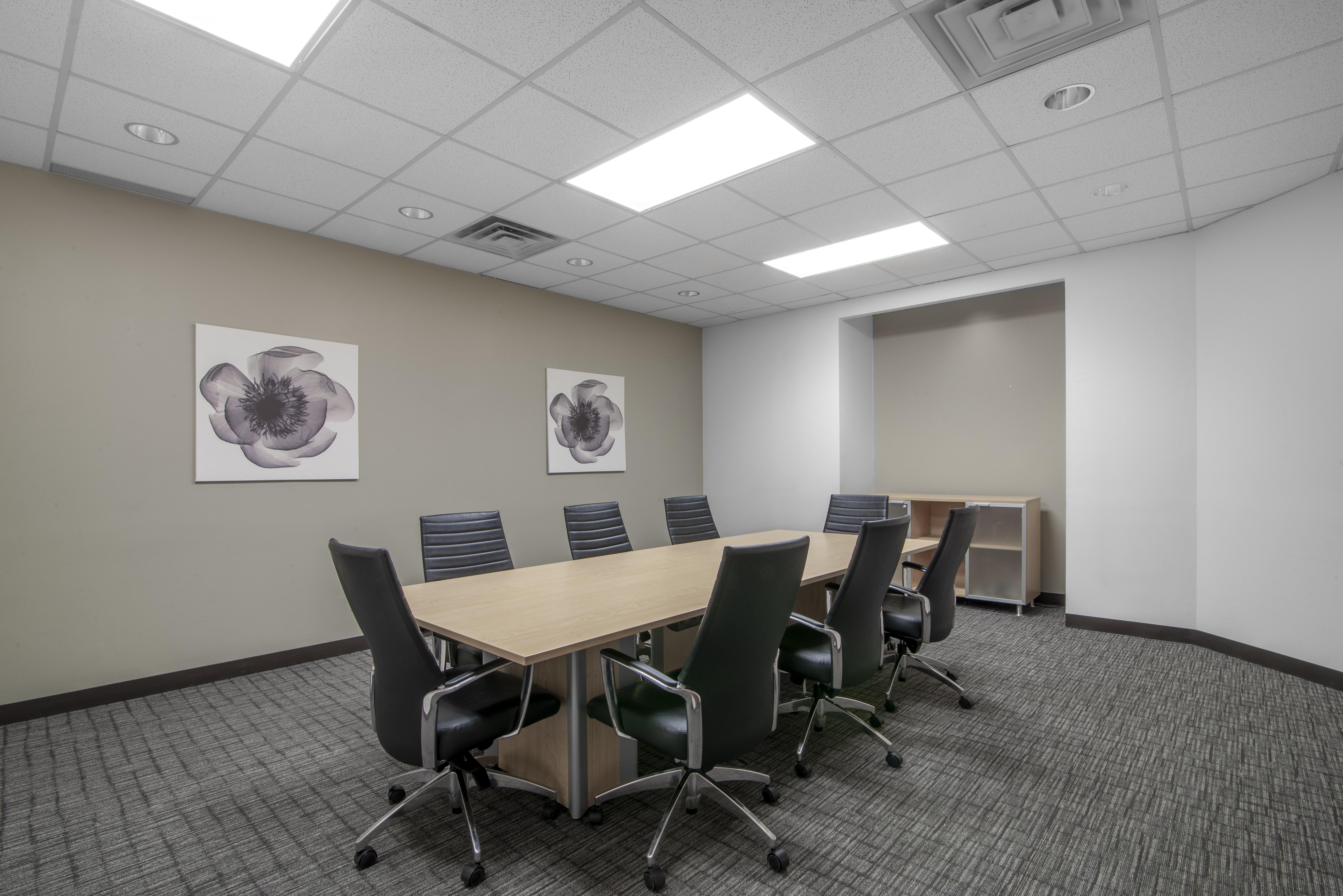 Regus - Oakville - Glen Abbey image 4