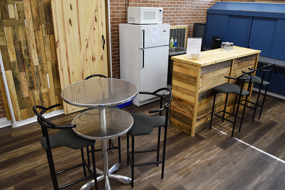 incubator 13 image 2