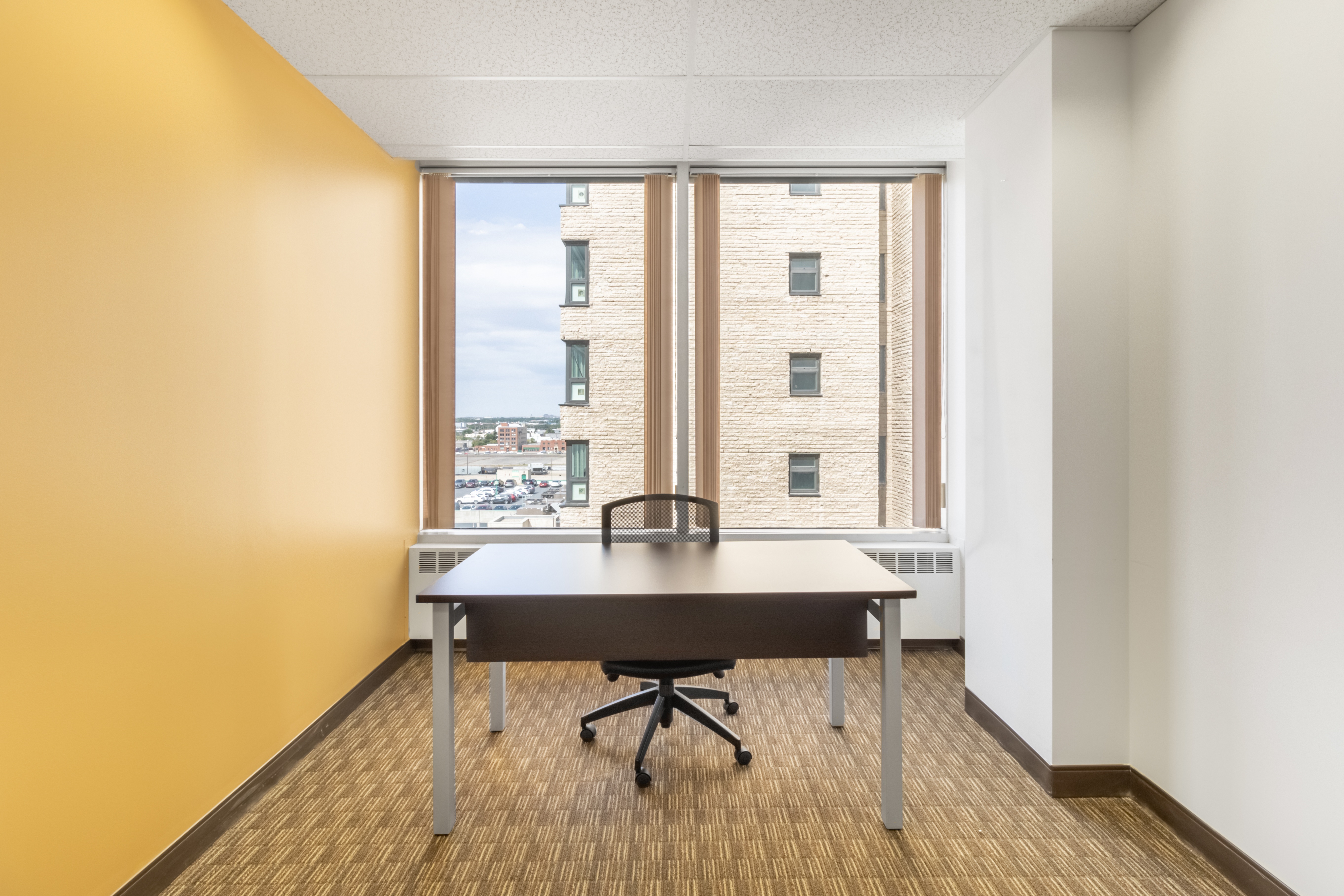 Regus - Saskatchewan, Regina - City Centre - Royal Bank Building image 3