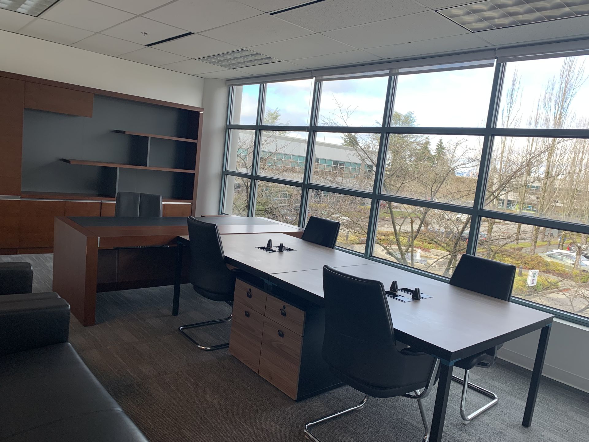 Crestwood CoWork image 2