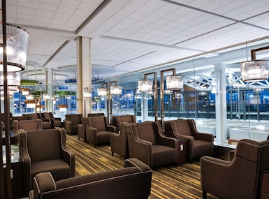 Plaza Premium Concept Lounge (Domestic Departures, Pre-security) image 5