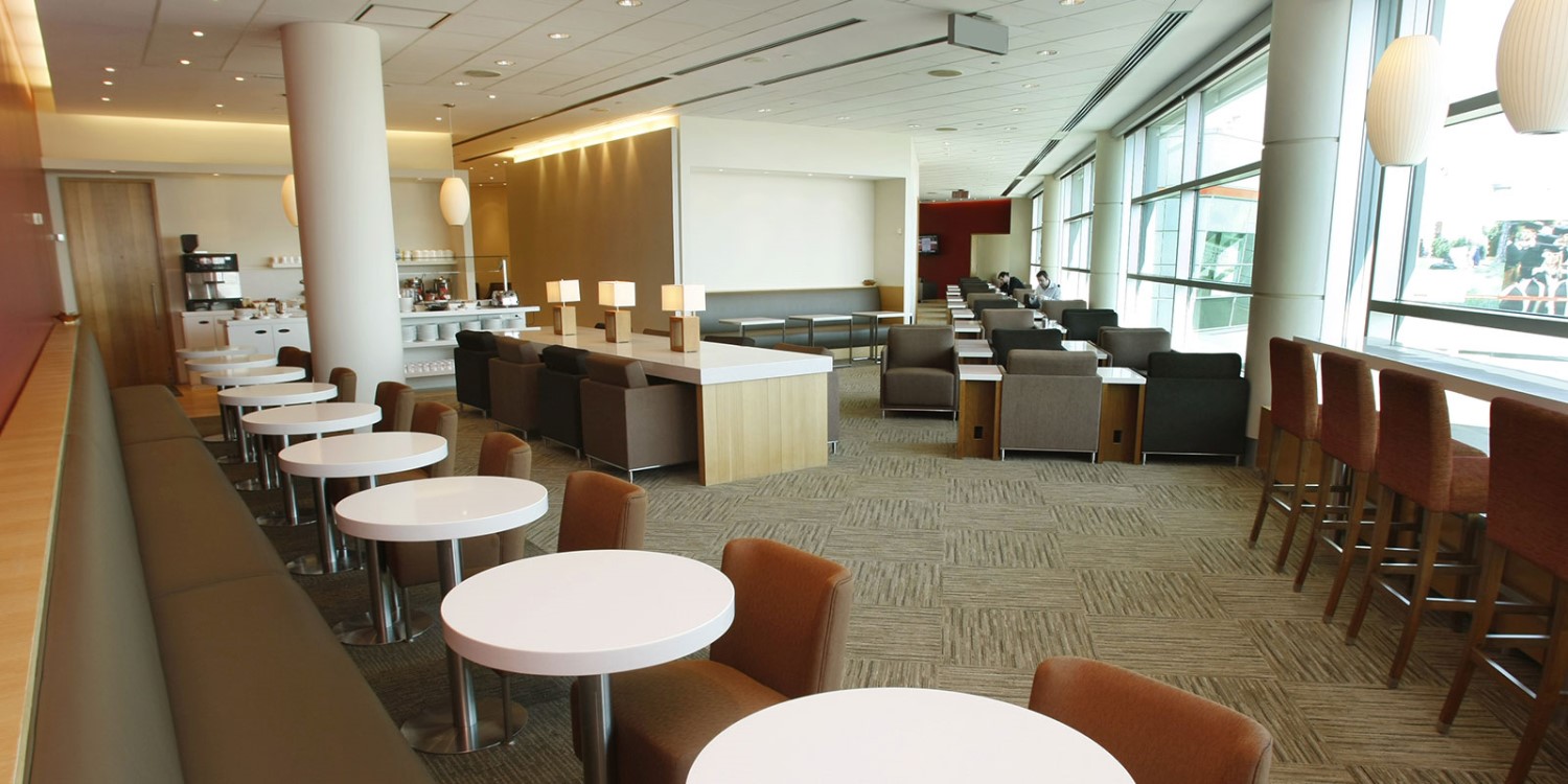 Plaza Premium Lounge (Domestic Departures) image 2