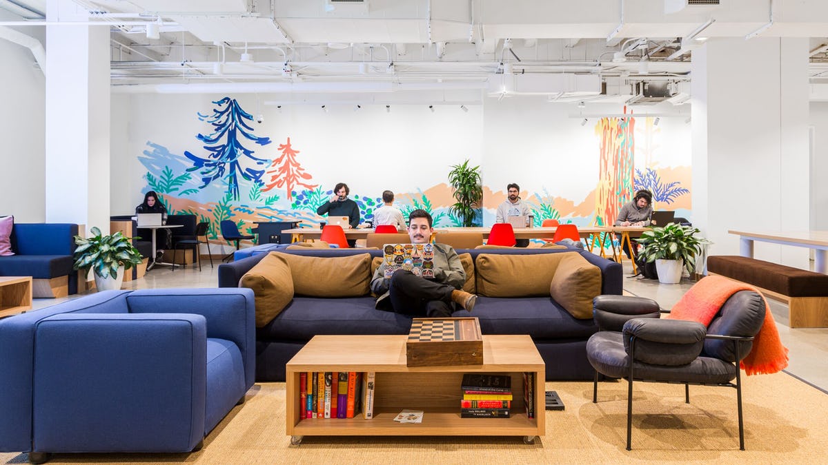 WeWork Hudson's Bay Queen Street image 3