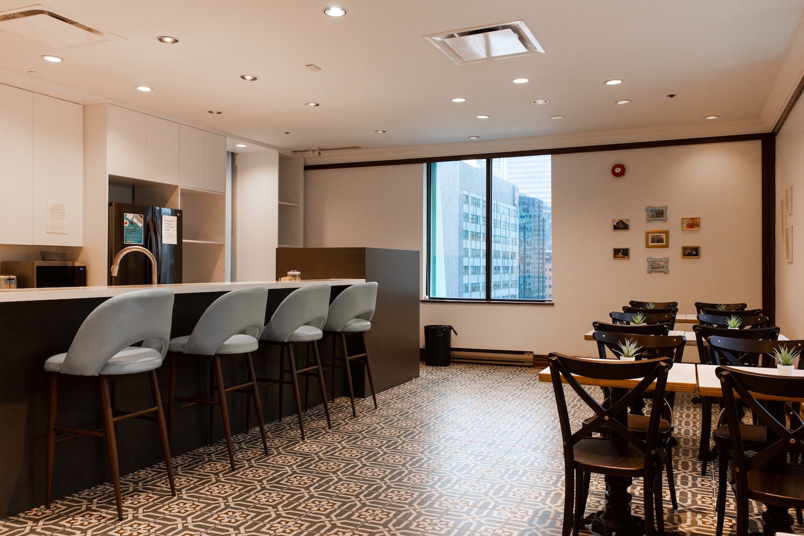 Workhaus Castle image 4