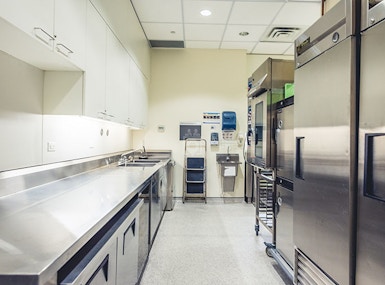 Workhaus Commerce Court image 5