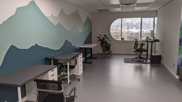 Frontera Coworking North Vancouver image 5