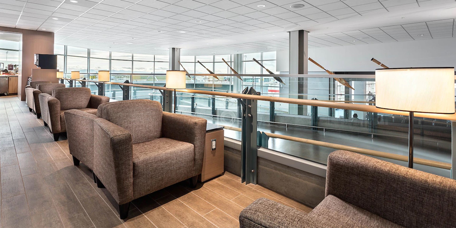 Plaza Premium Lounge (Domestic Departures) Near Gate B15 / Vancouver image 3