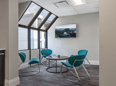 Simply Office - Harbourfront Business Centre image 3