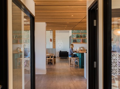 Suite Genius - Kitsilano image 5