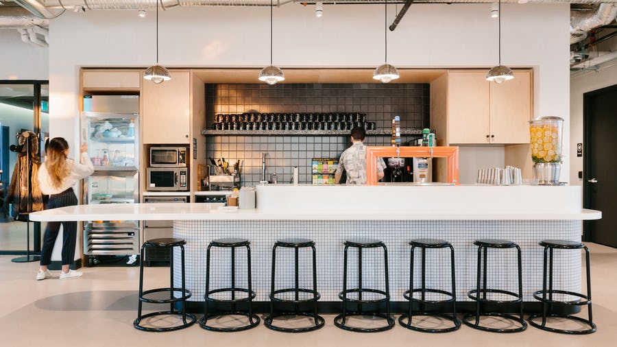 WeWork Marine Gateway image 5