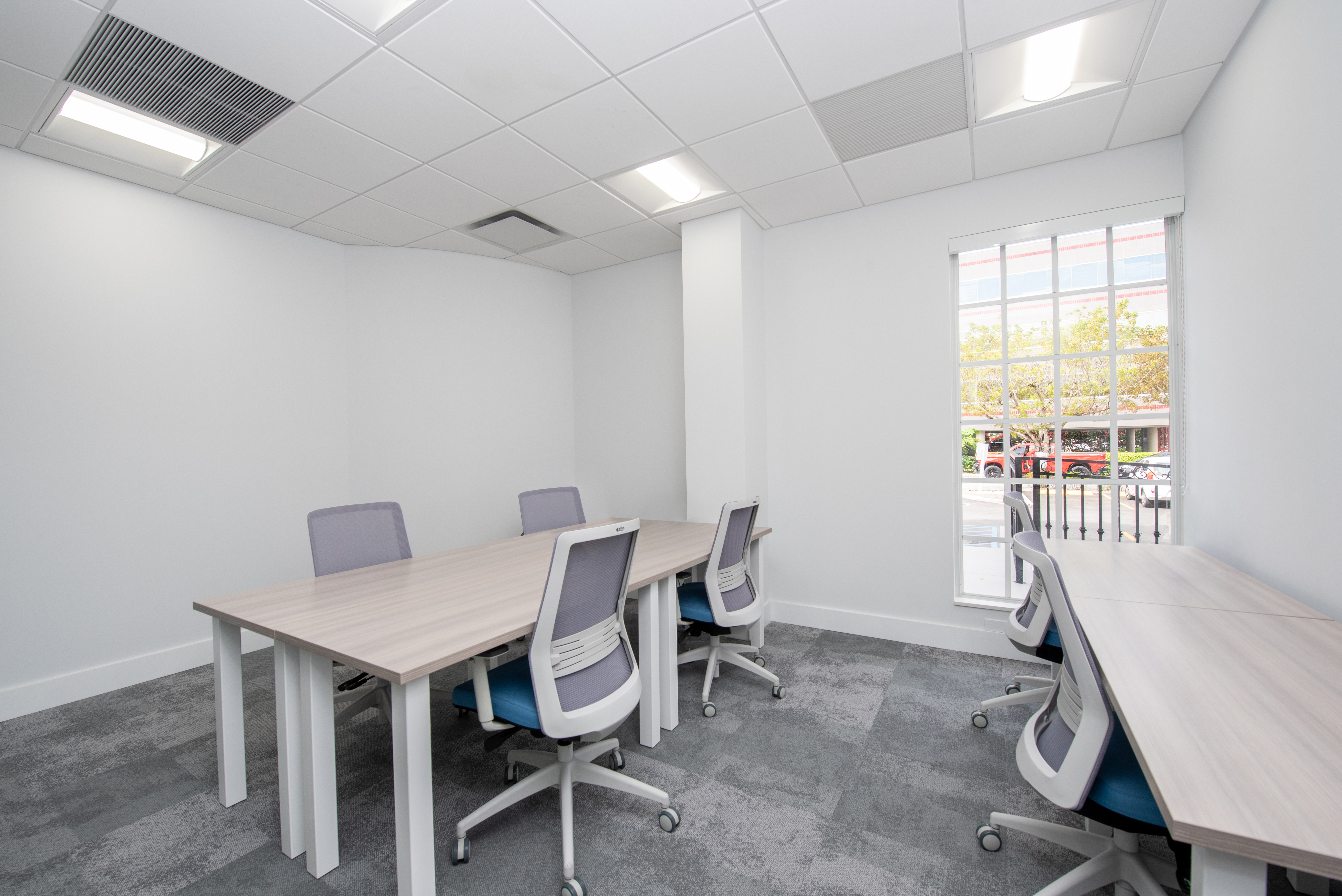 Regus - Cayman Islands, The White House image 4
