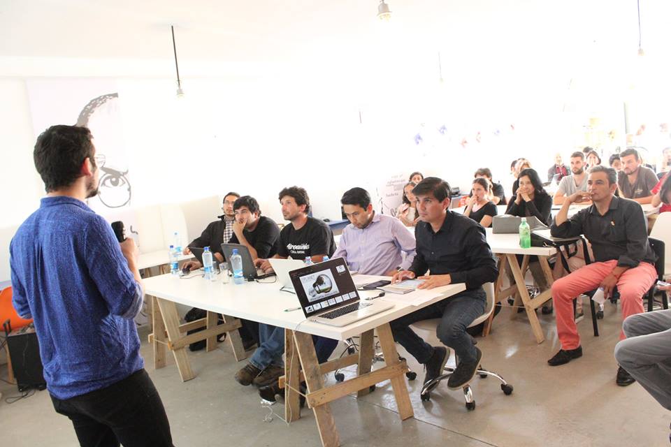 La Brújula Cowork image 2