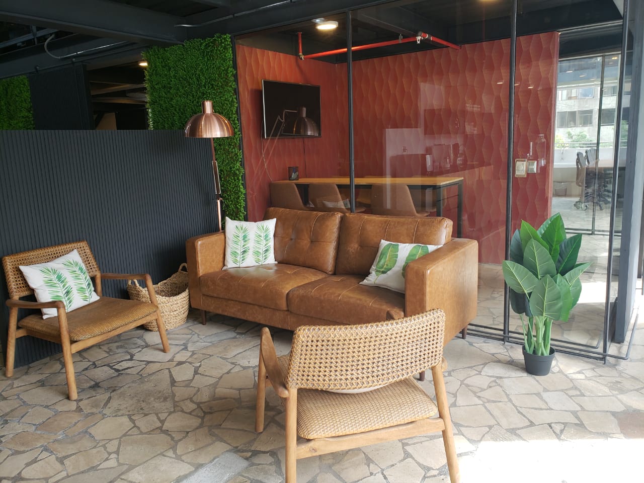 LAUNCH coworking Millenium image 3