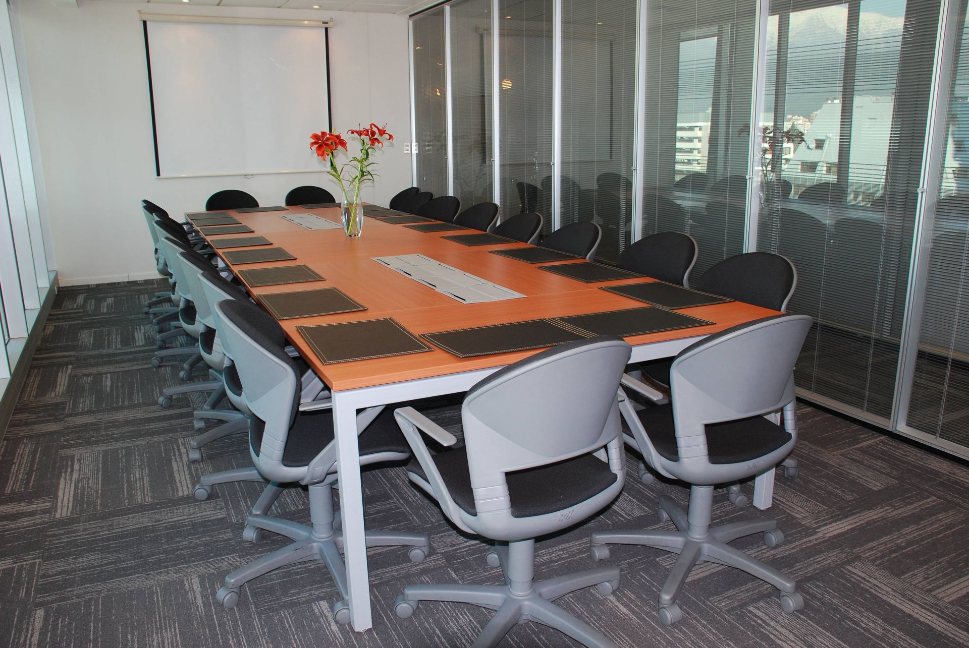 Regus - Santiago, Escuela Militar image 3