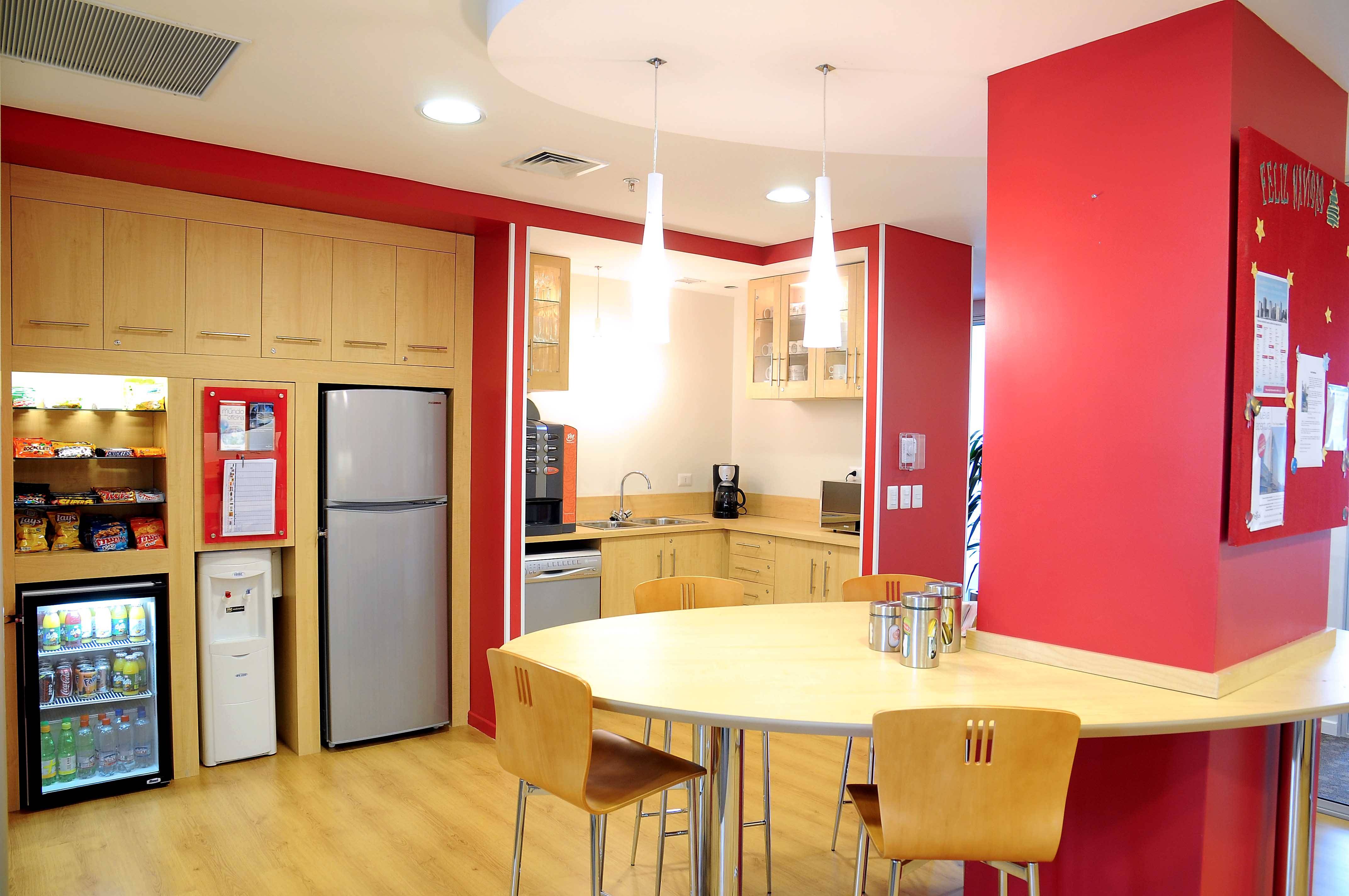 Regus - Santiago, Torre del Parque Arauco II image 2