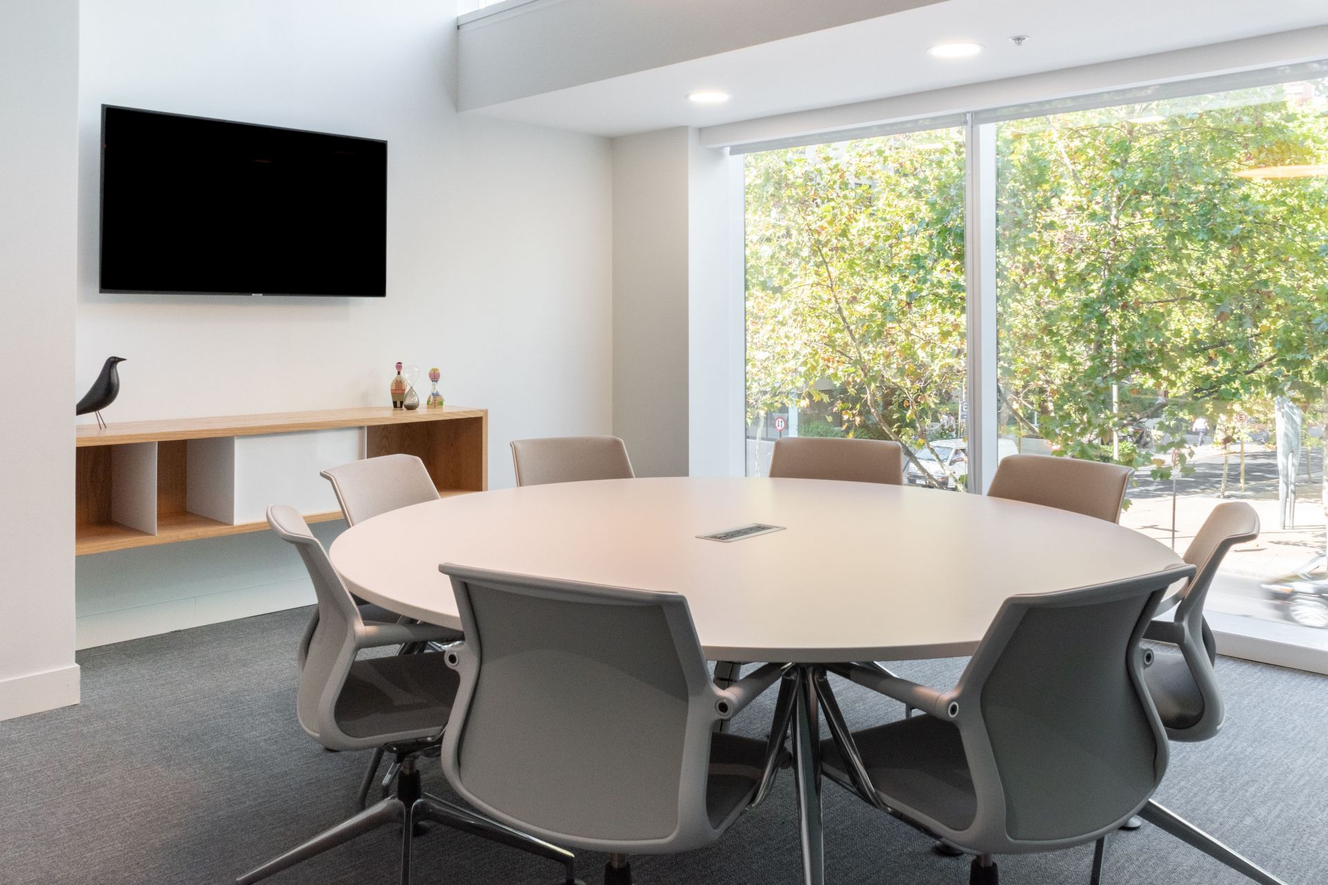 Spaces - Santiago, El Bosque Norte 200 image 5