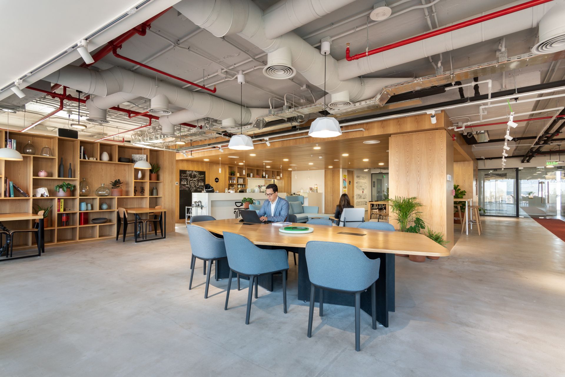 Spaces - SPACES APOQUINDO image 4