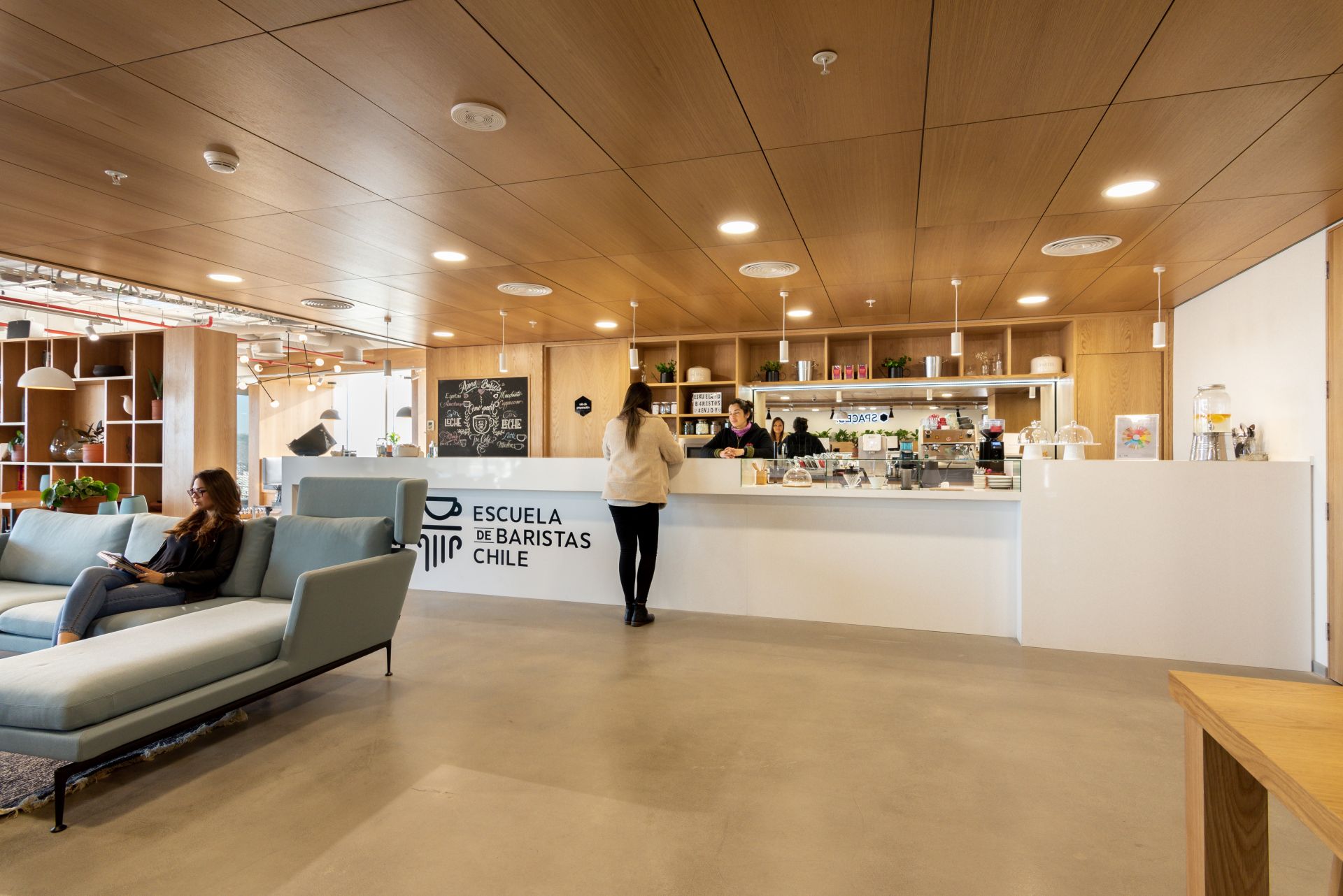 Spaces - SPACES APOQUINDO image 3