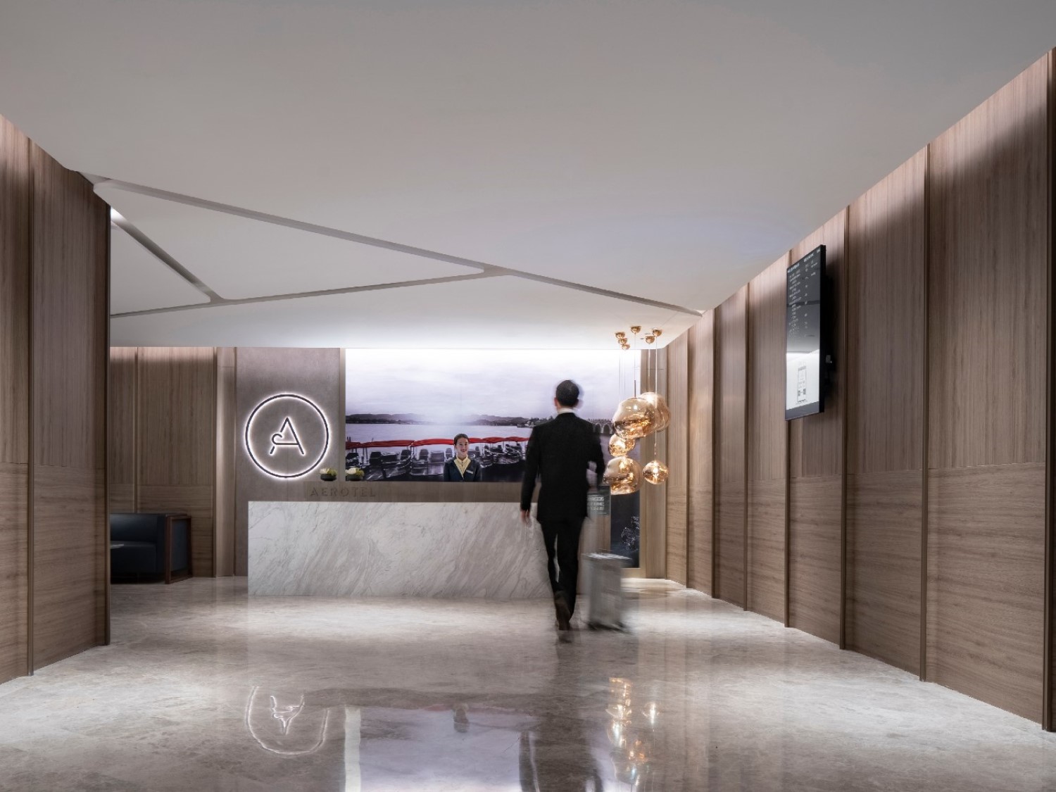 Library Lounge by Aerotel Beijing image 5