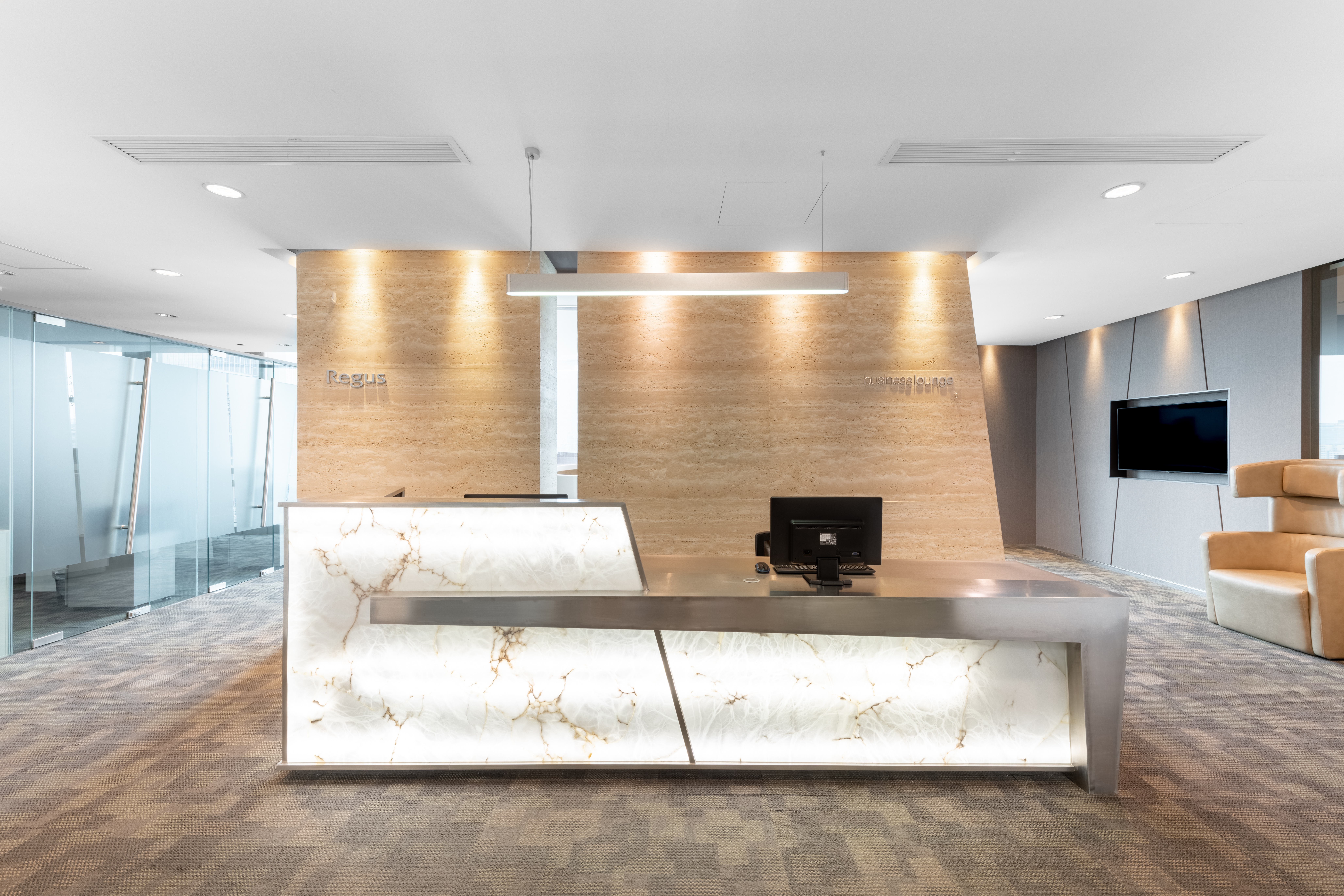 Regus - Beijing, Taikang Financial Tower image 2