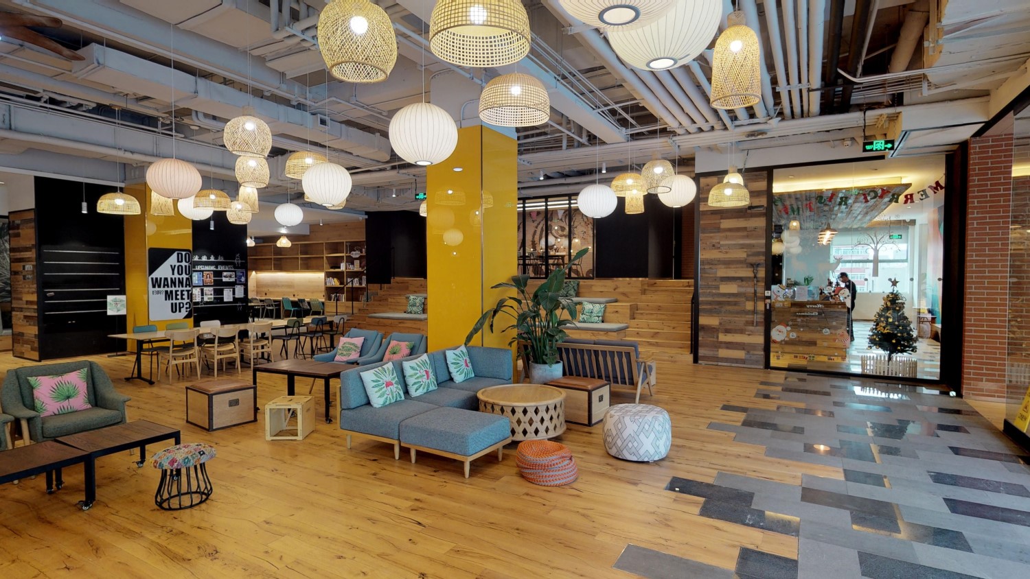 WeWork Pacific Century Place image 4