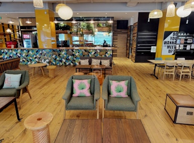 WeWork Pacific Century Place image 3