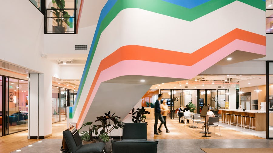 WeWork Taohui Xintian image 2