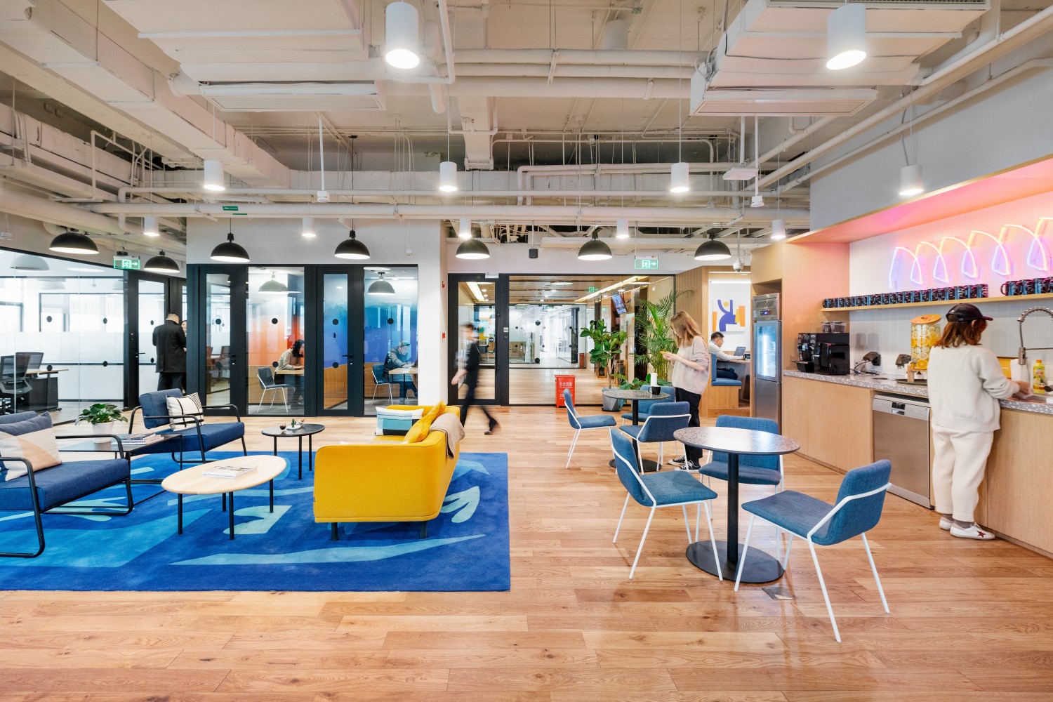 WeWork Wangjing International Business Center image 3