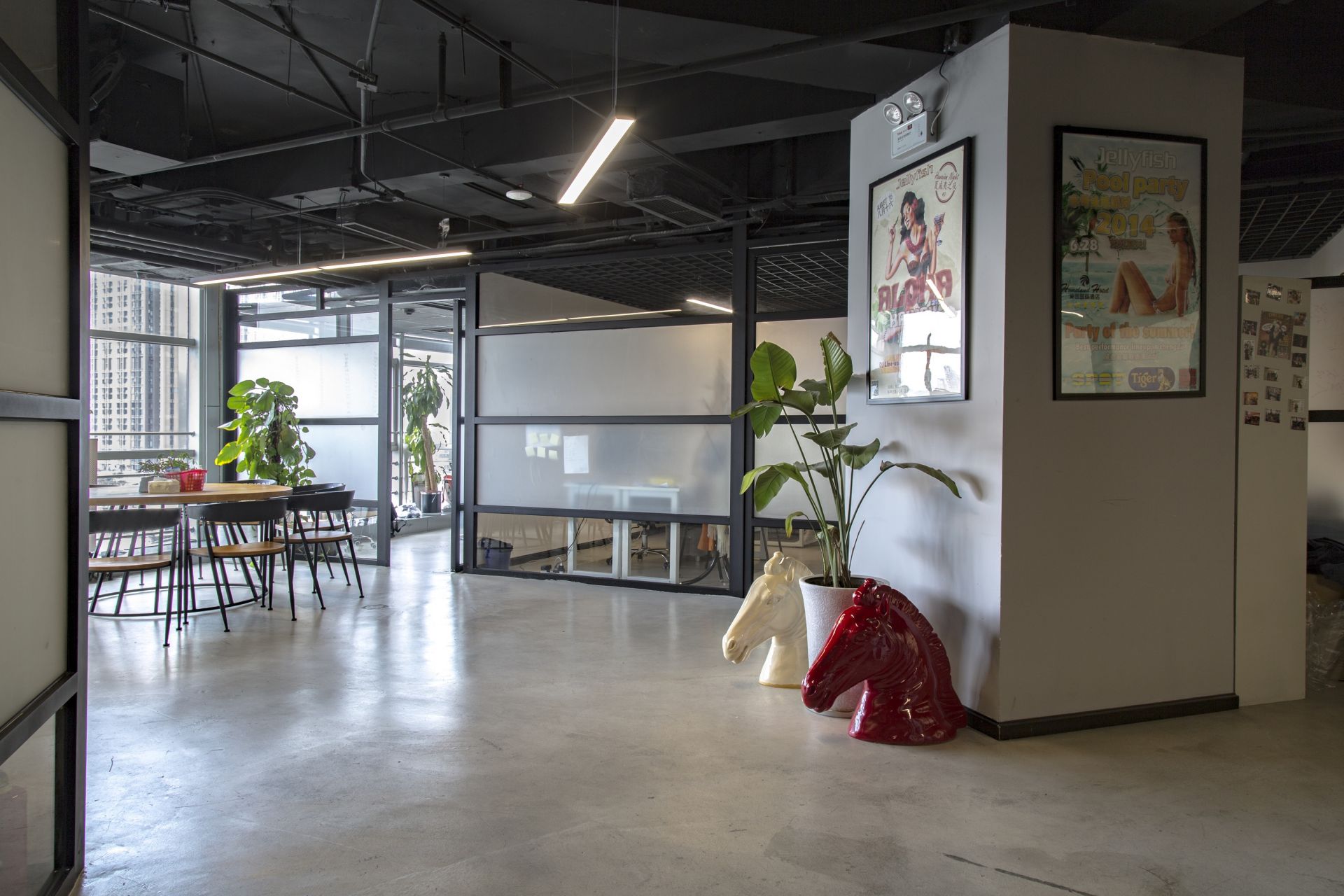 AY business solutions image 4