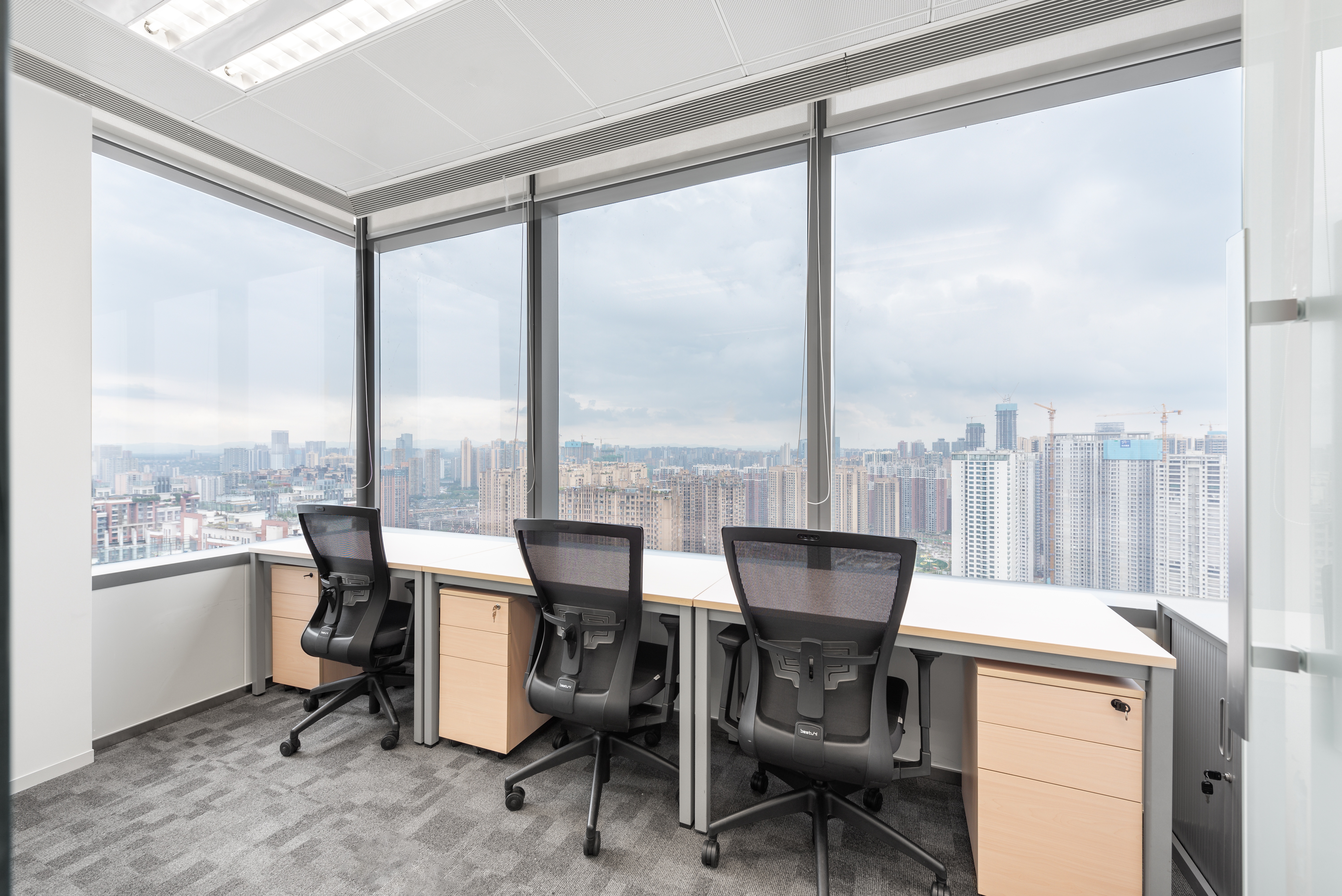 Regus - Chengdu, China Resources Building image 3