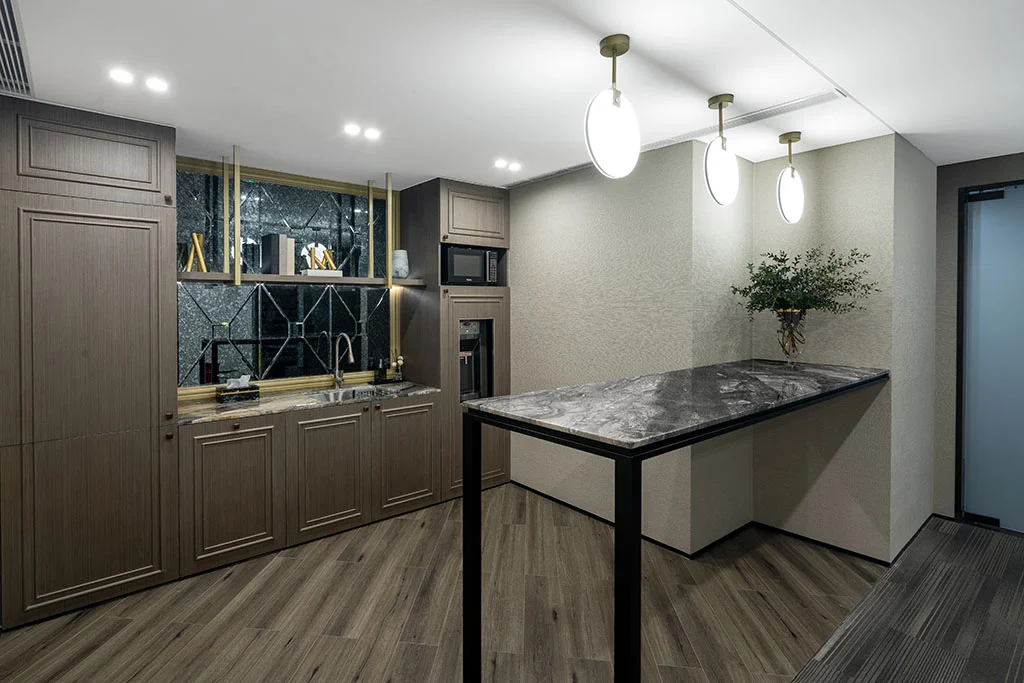 The Executive Centre - Metropolitan Oriental Plaza image 5