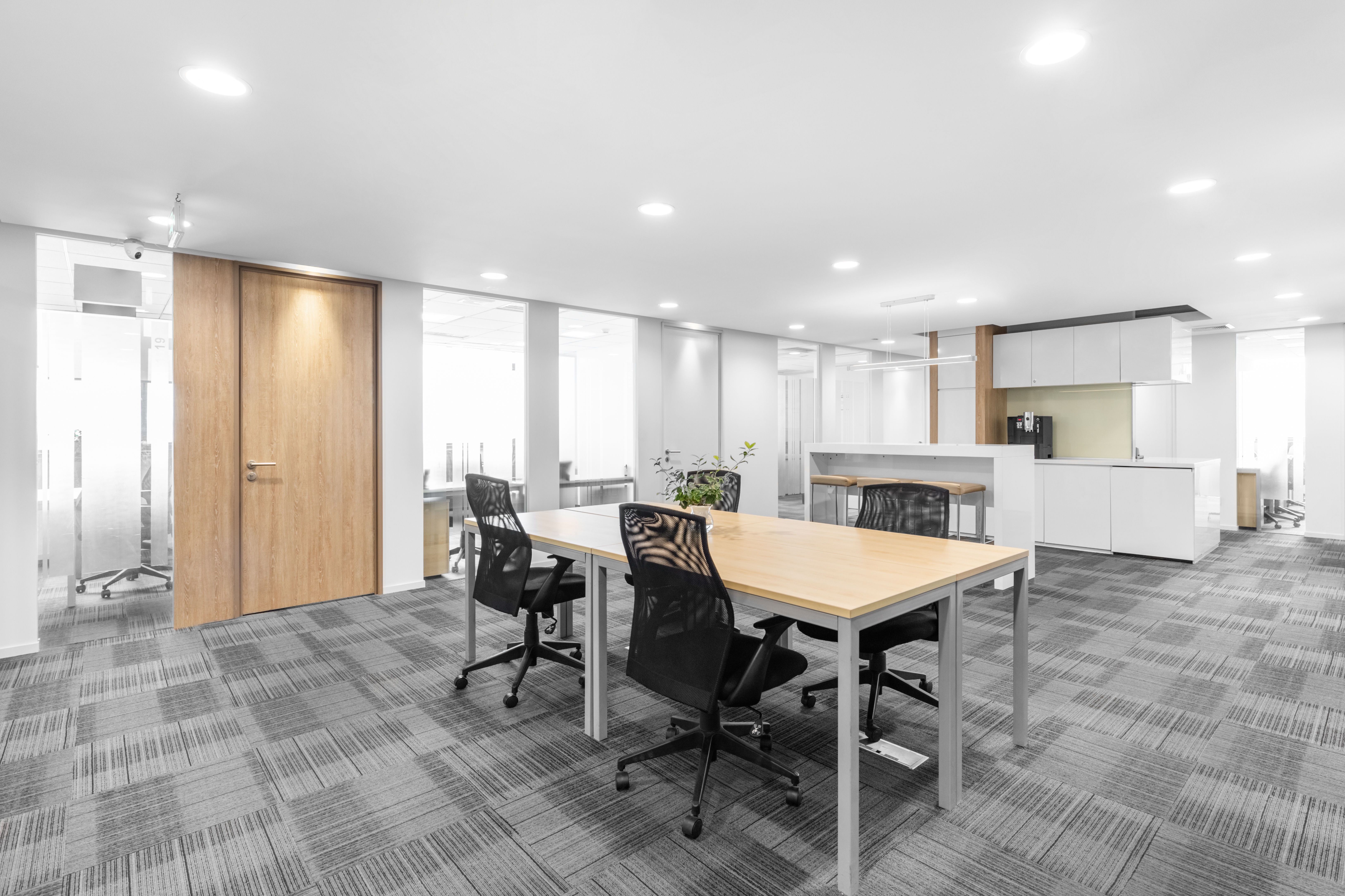 Regus - Foshan, Huahui Building image 5