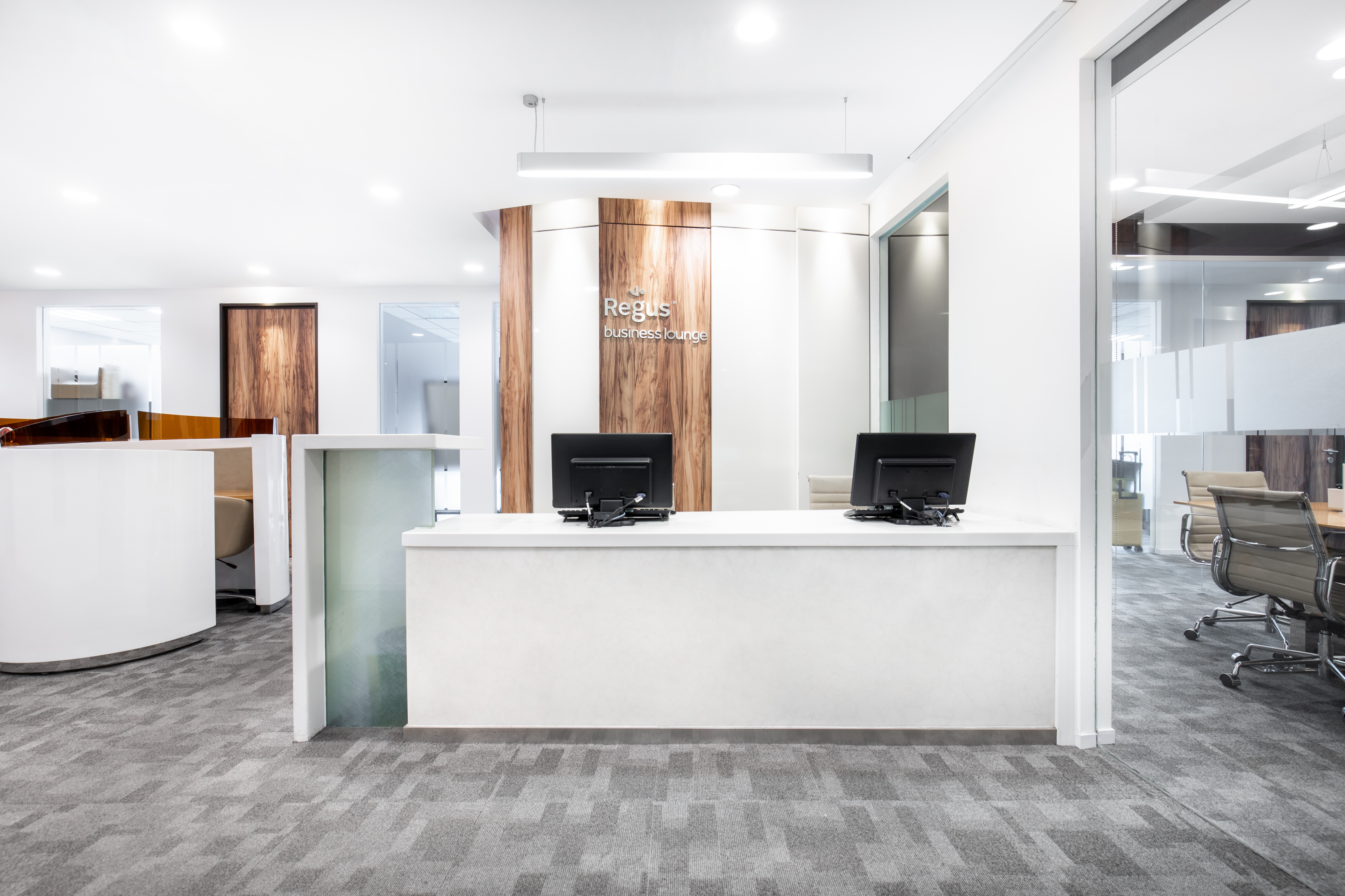 Regus - Fuzhou, Rongdu International Building image 2